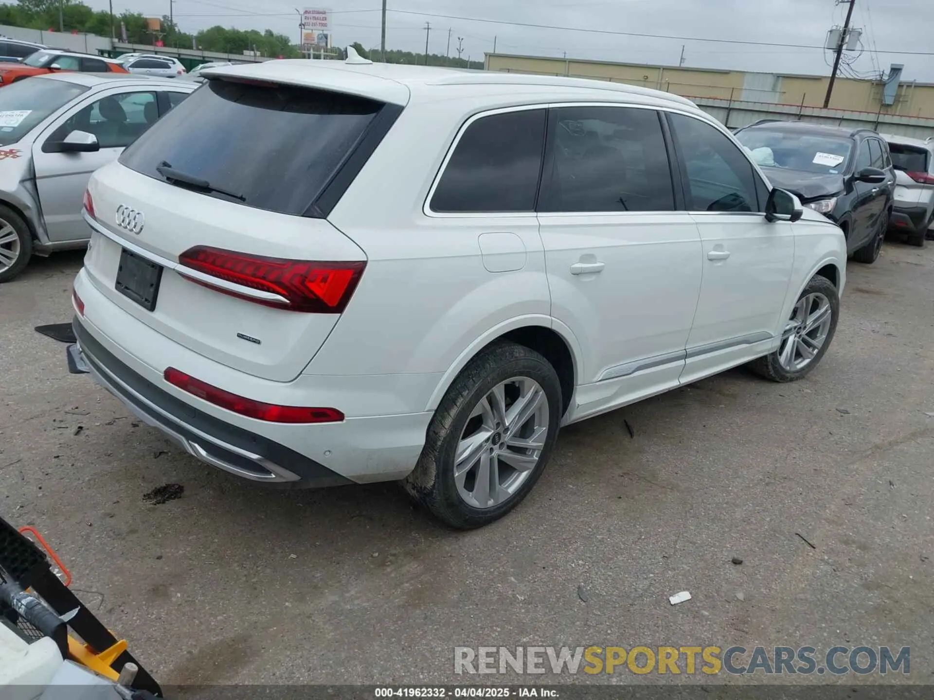 4 fotografías del automóvil dañado WA1LXAF71MD013285 AUDI Q7 2021