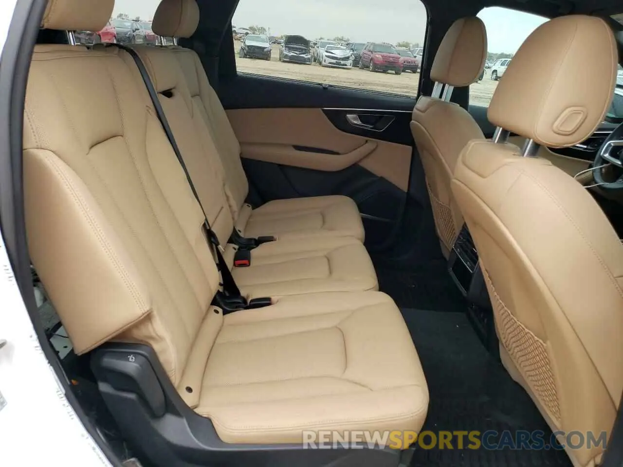 11 fotografías del automóvil dañado WA1LXAF73MD025406 AUDI Q7 2021