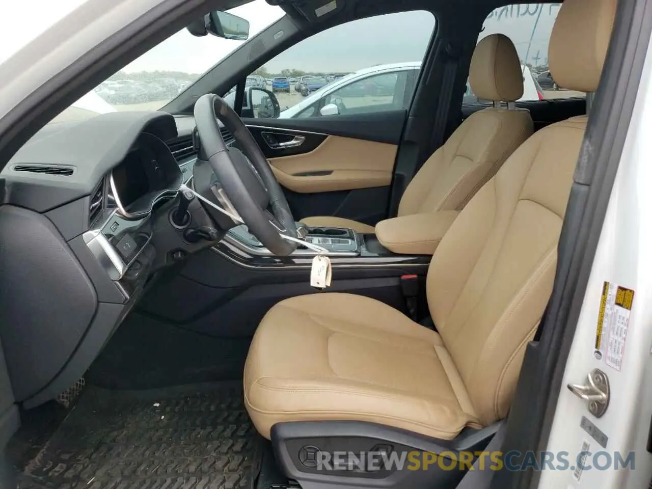 7 fotografías del automóvil dañado WA1LXAF73MD025406 AUDI Q7 2021