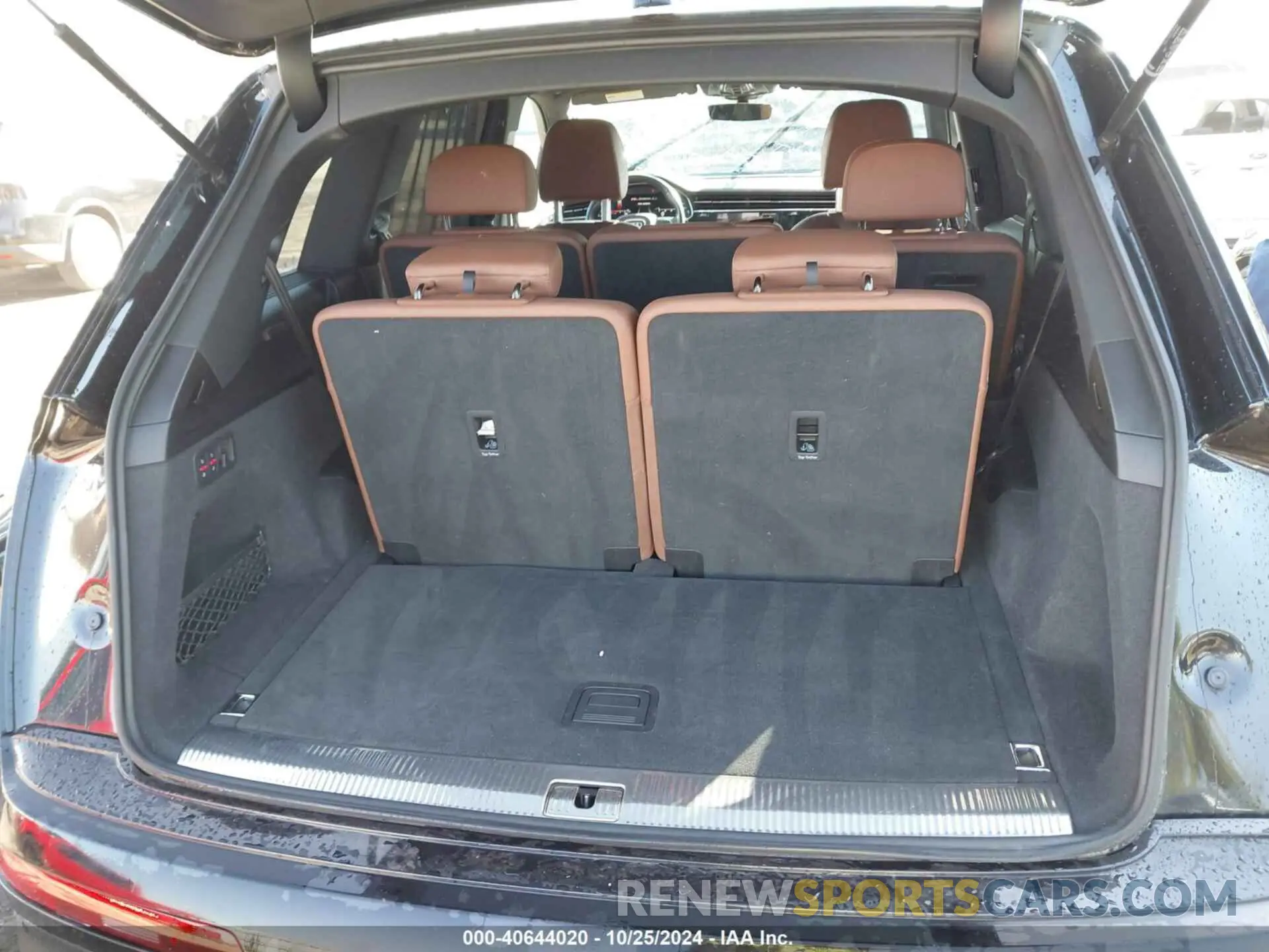 8 fotografías del automóvil dañado WA1LXAF73MD029360 AUDI Q7 2021