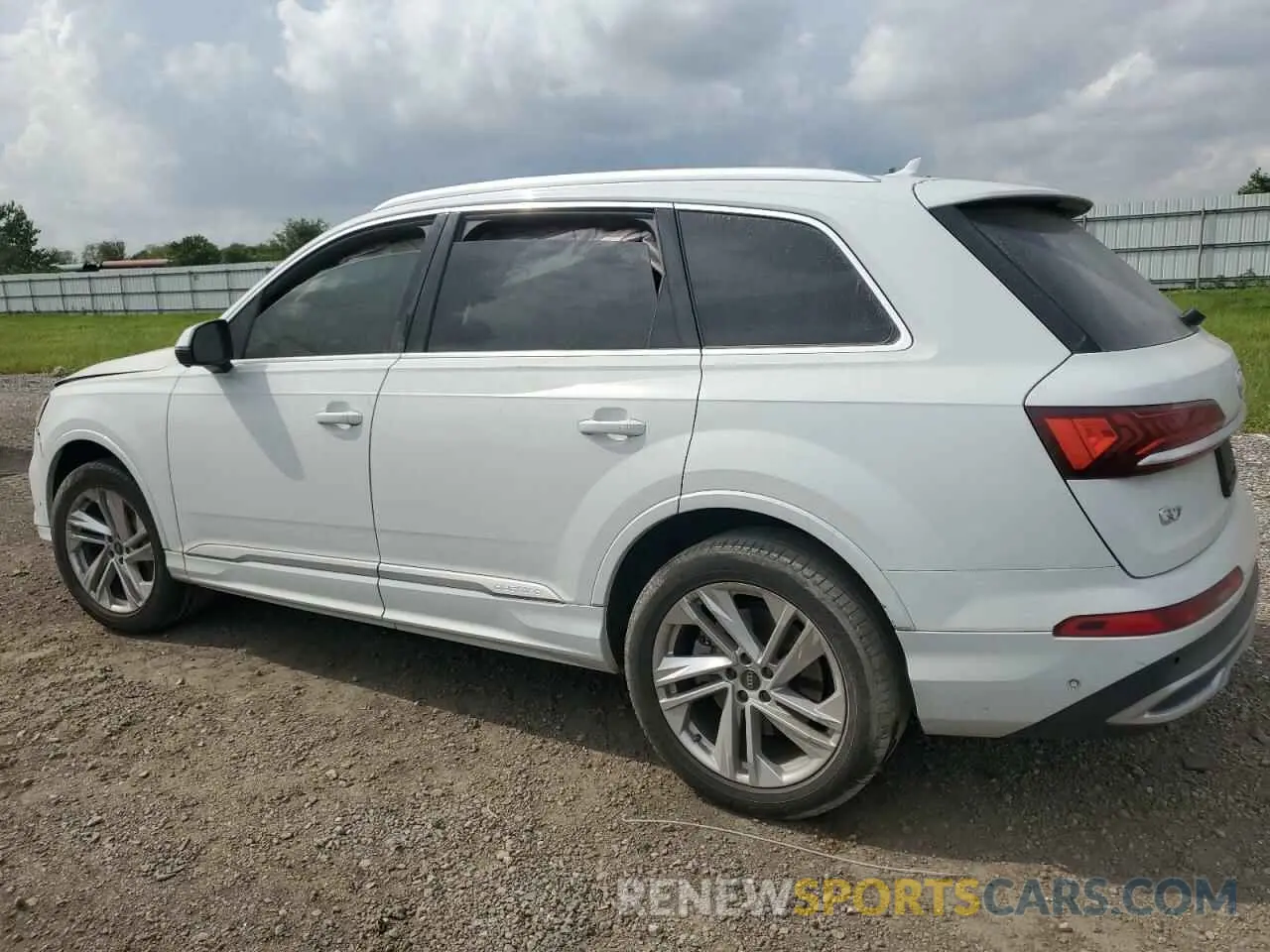 2 fotografías del automóvil dañado WA1LXAF78MD037728 AUDI Q7 2021