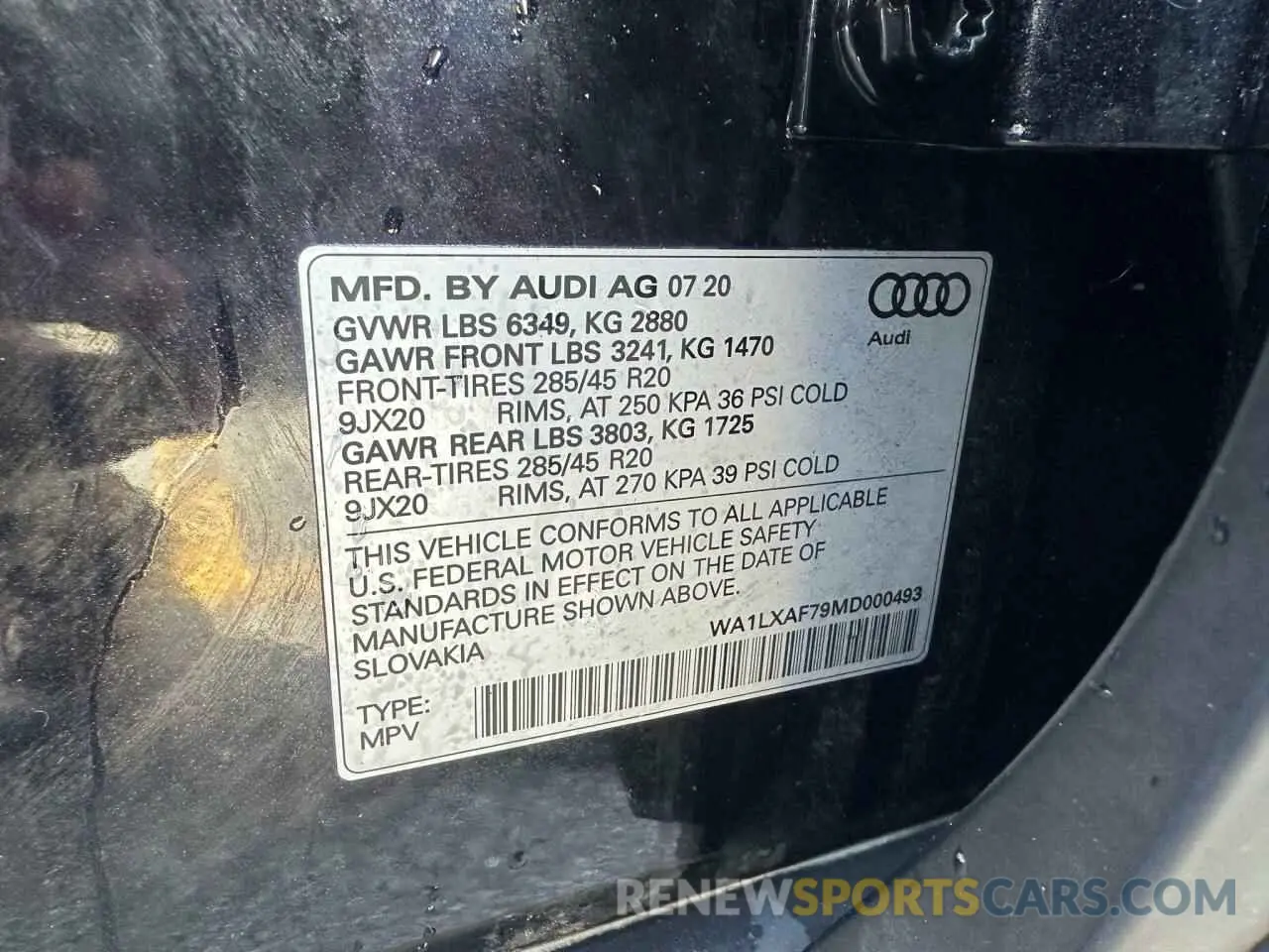10 fotografías del automóvil dañado WA1LXAF79MD000493 AUDI Q7 2021