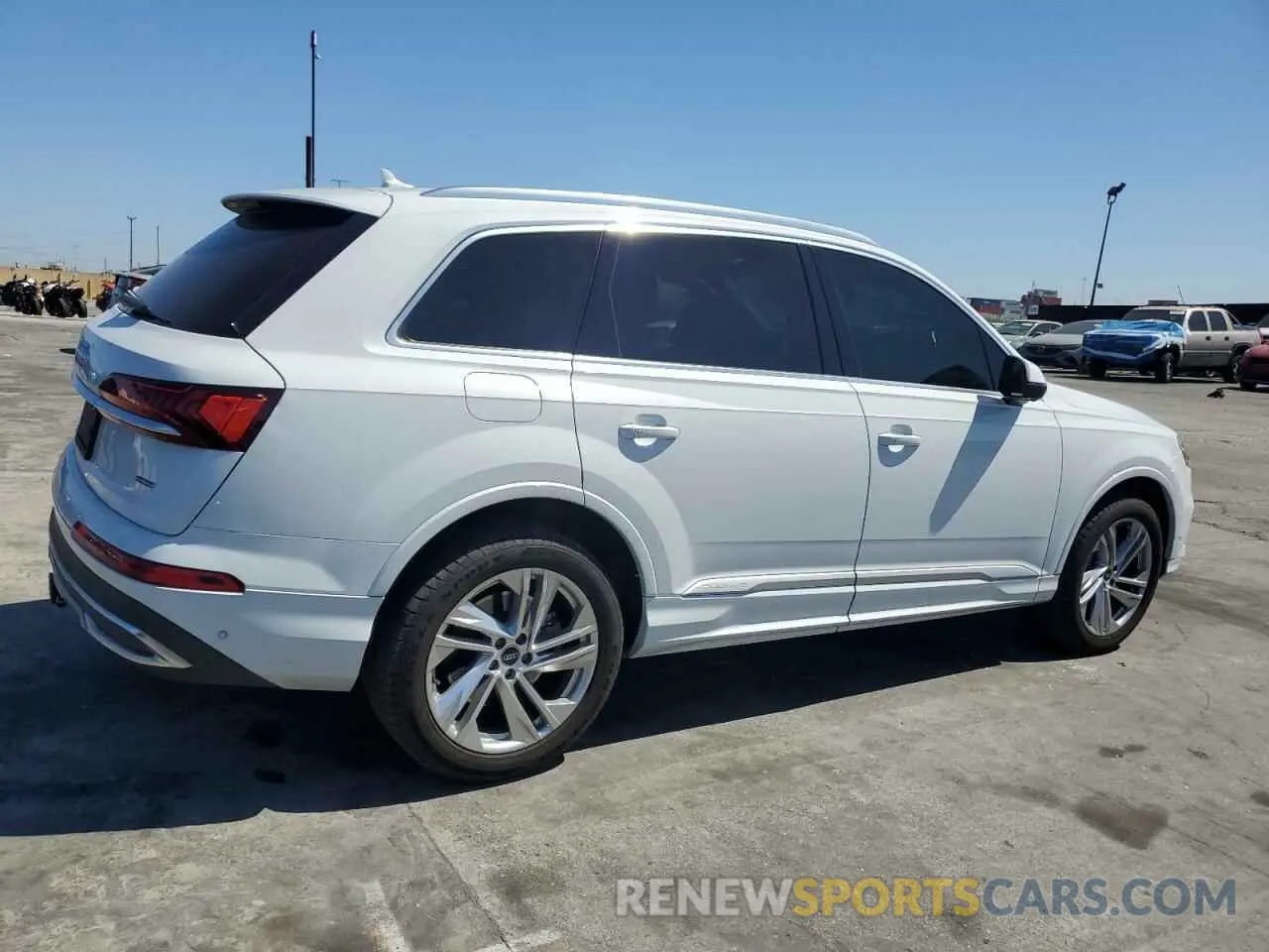 3 fotografías del automóvil dañado WA1LXAF7XMD016671 AUDI Q7 2021