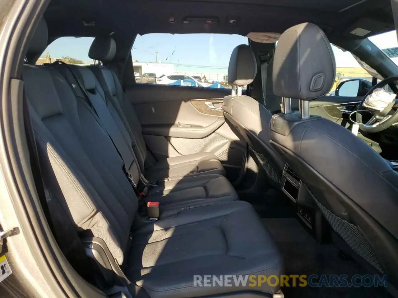 11 fotografías del automóvil dañado WA1LXAF7XMD036385 AUDI Q7 2021