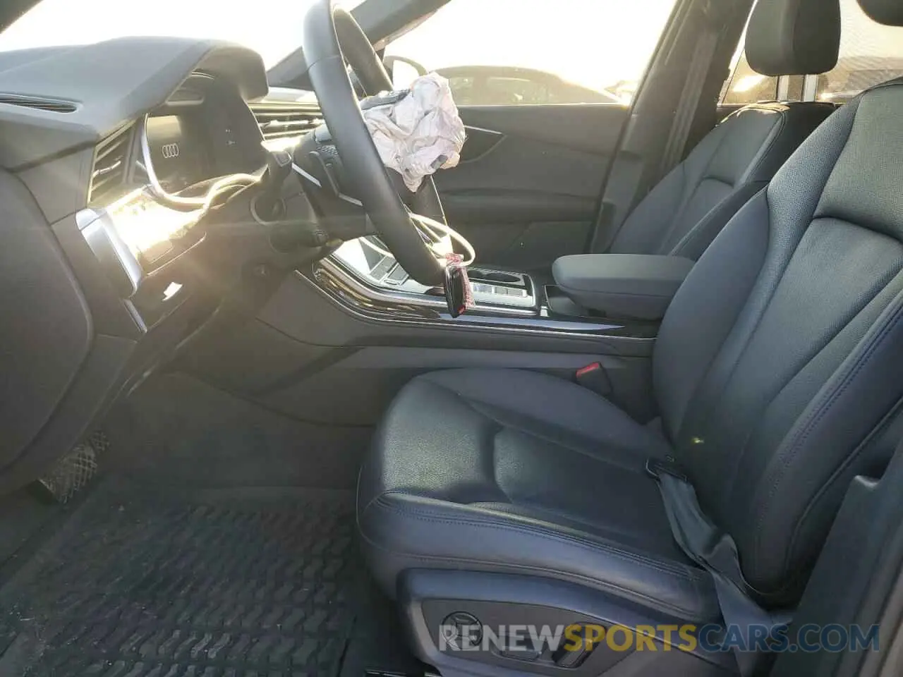 7 fotografías del automóvil dañado WA1LXAF7XMD036385 AUDI Q7 2021