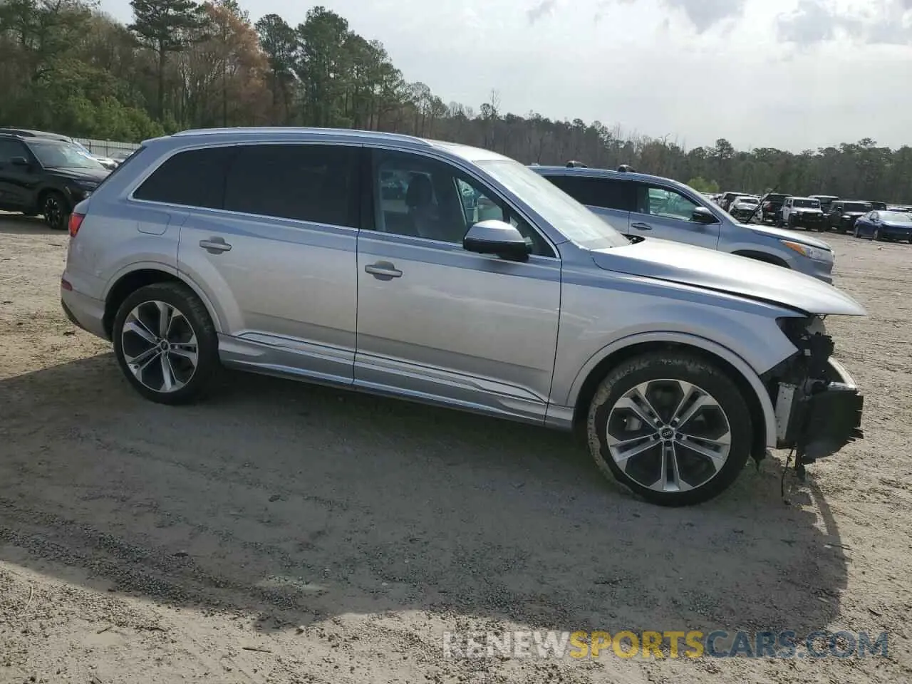 4 fotografías del automóvil dañado WA1LXAF7XMD041229 AUDI Q7 2021