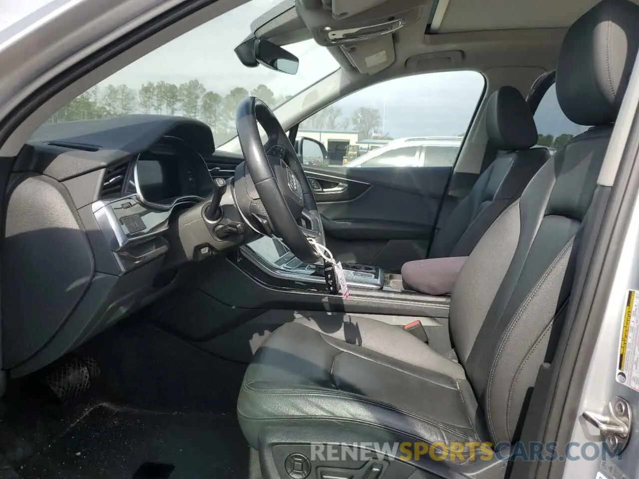 7 fotografías del automóvil dañado WA1LXAF7XMD041229 AUDI Q7 2021