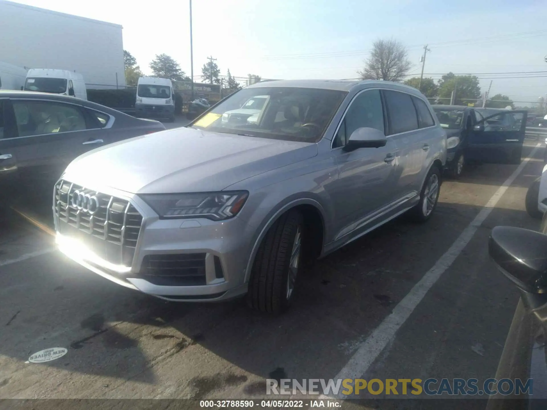 2 fotografías del automóvil dañado WA1VXAF70MD012413 AUDI Q7 2021