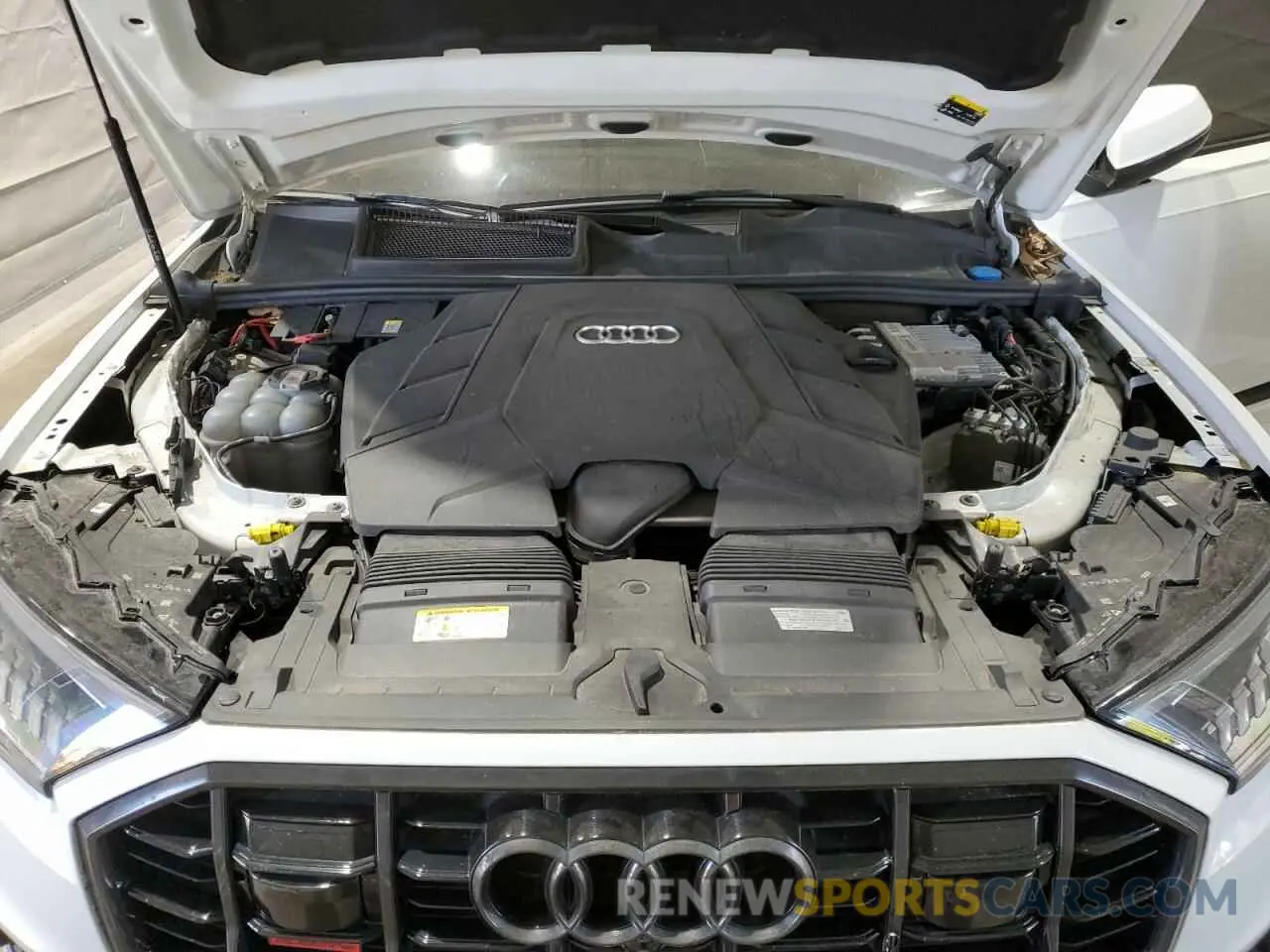 12 fotografías del automóvil dañado WA1VXAF73MD022658 AUDI Q7 2021