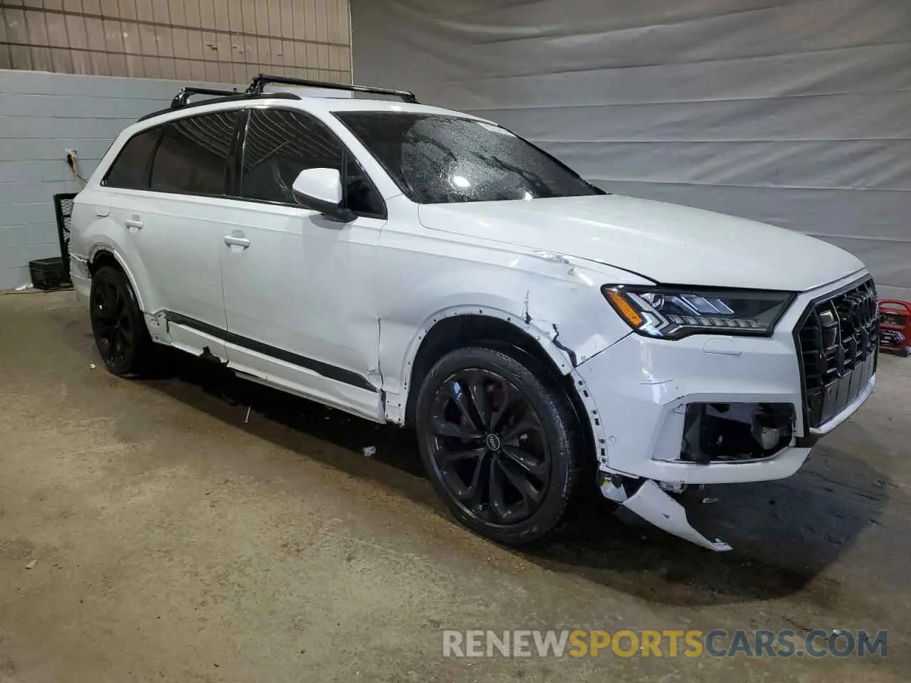 4 fotografías del automóvil dañado WA1VXAF73MD022658 AUDI Q7 2021