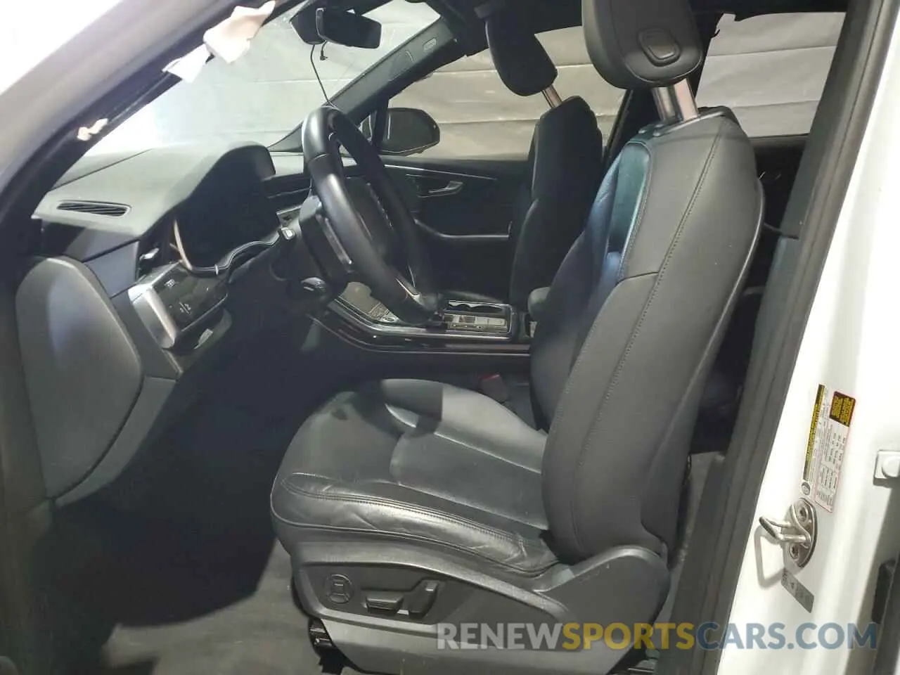 7 fotografías del automóvil dañado WA1VXAF73MD022658 AUDI Q7 2021