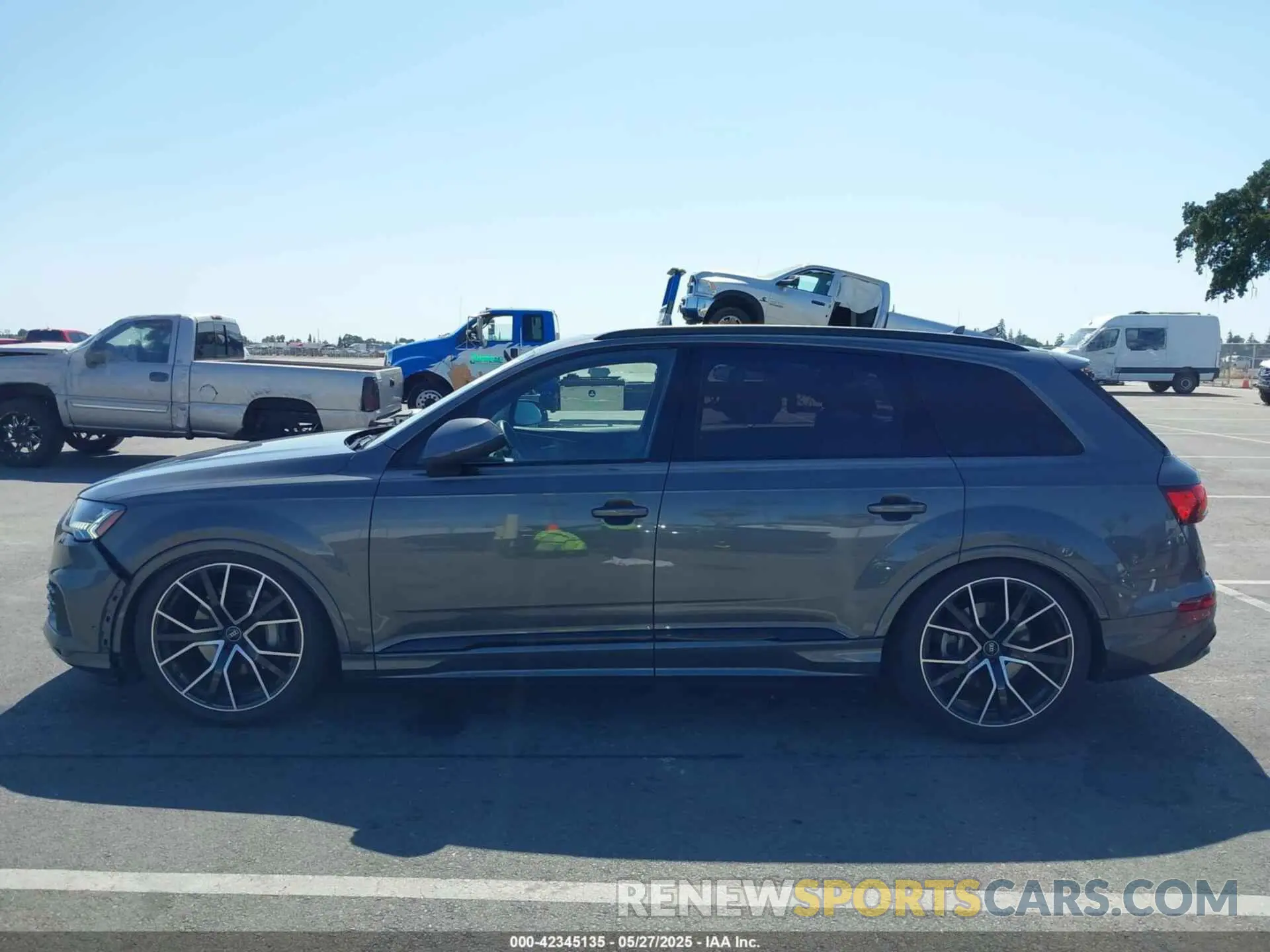 15 fotografías del automóvil dañado WA1VXAF77MD035798 AUDI Q7 2021