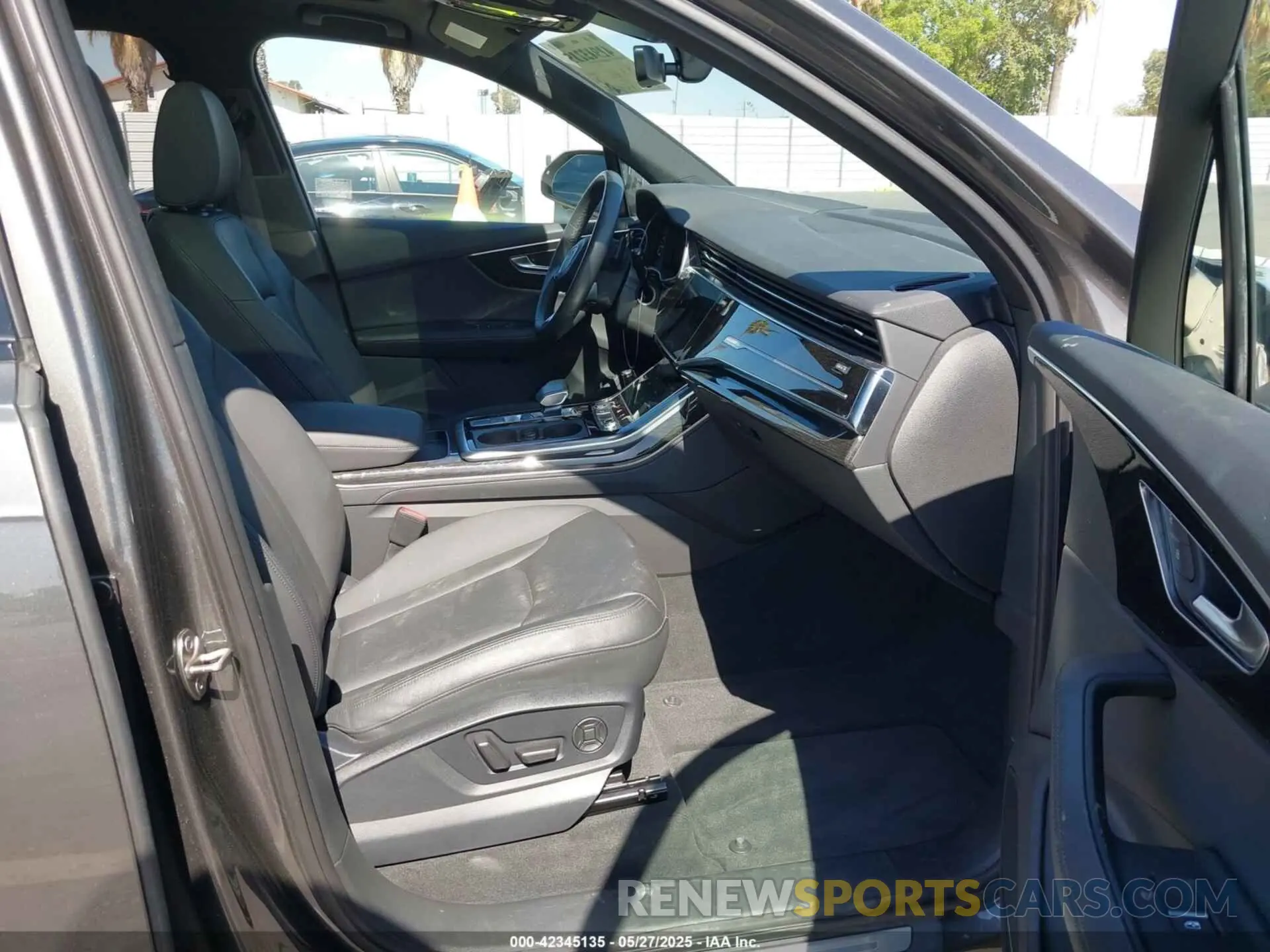 5 fotografías del automóvil dañado WA1VXAF77MD035798 AUDI Q7 2021