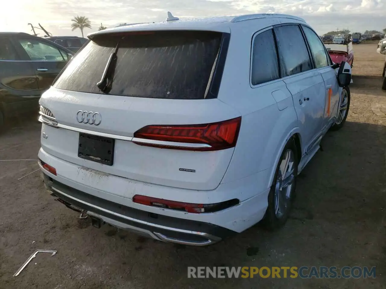 4 fotografías del automóvil dañado WA1VXAF78MD026009 AUDI Q7 2021