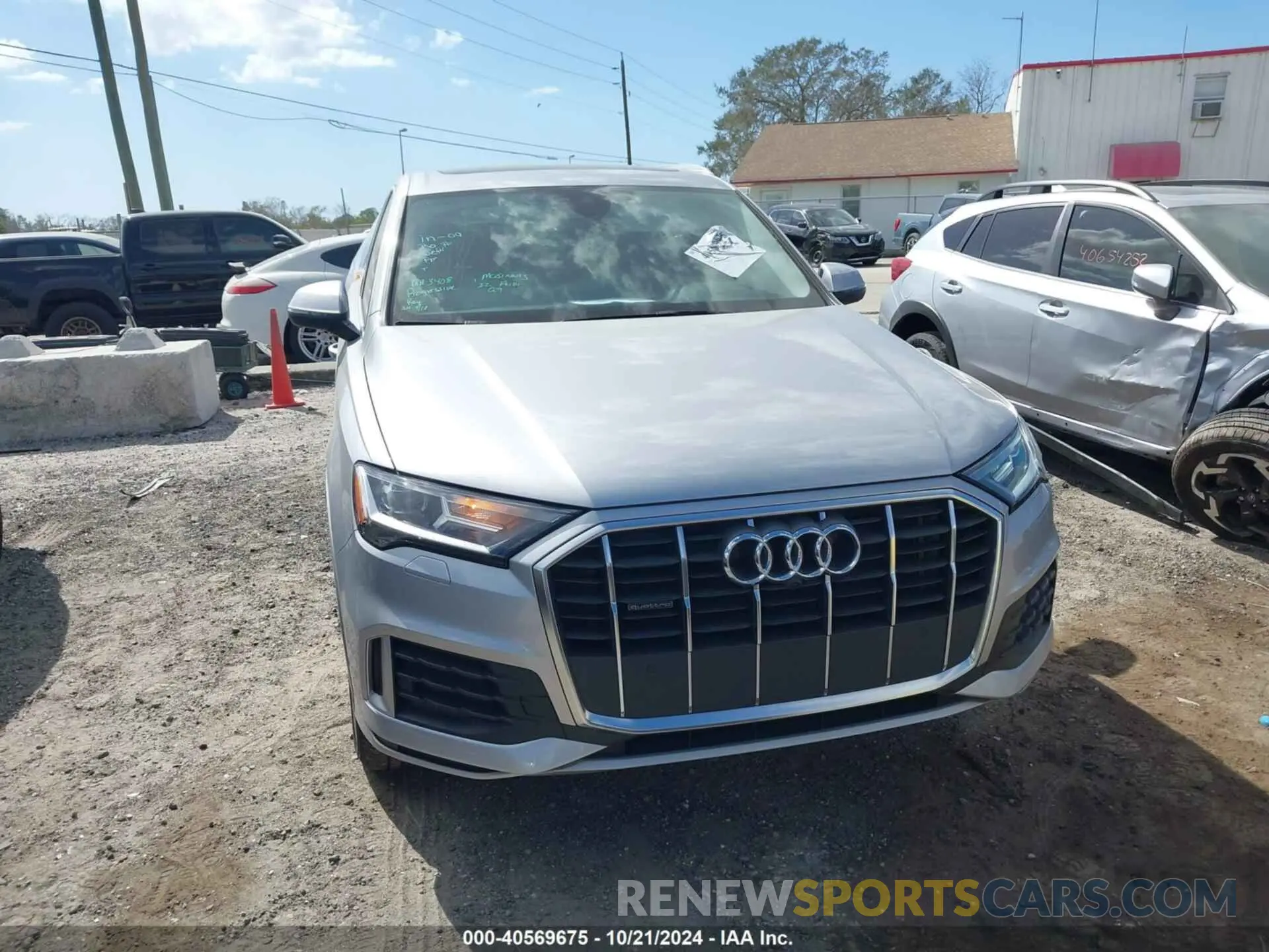 12 fotografías del automóvil dañado WA1AJBF70ND021457 AUDI Q7 2022