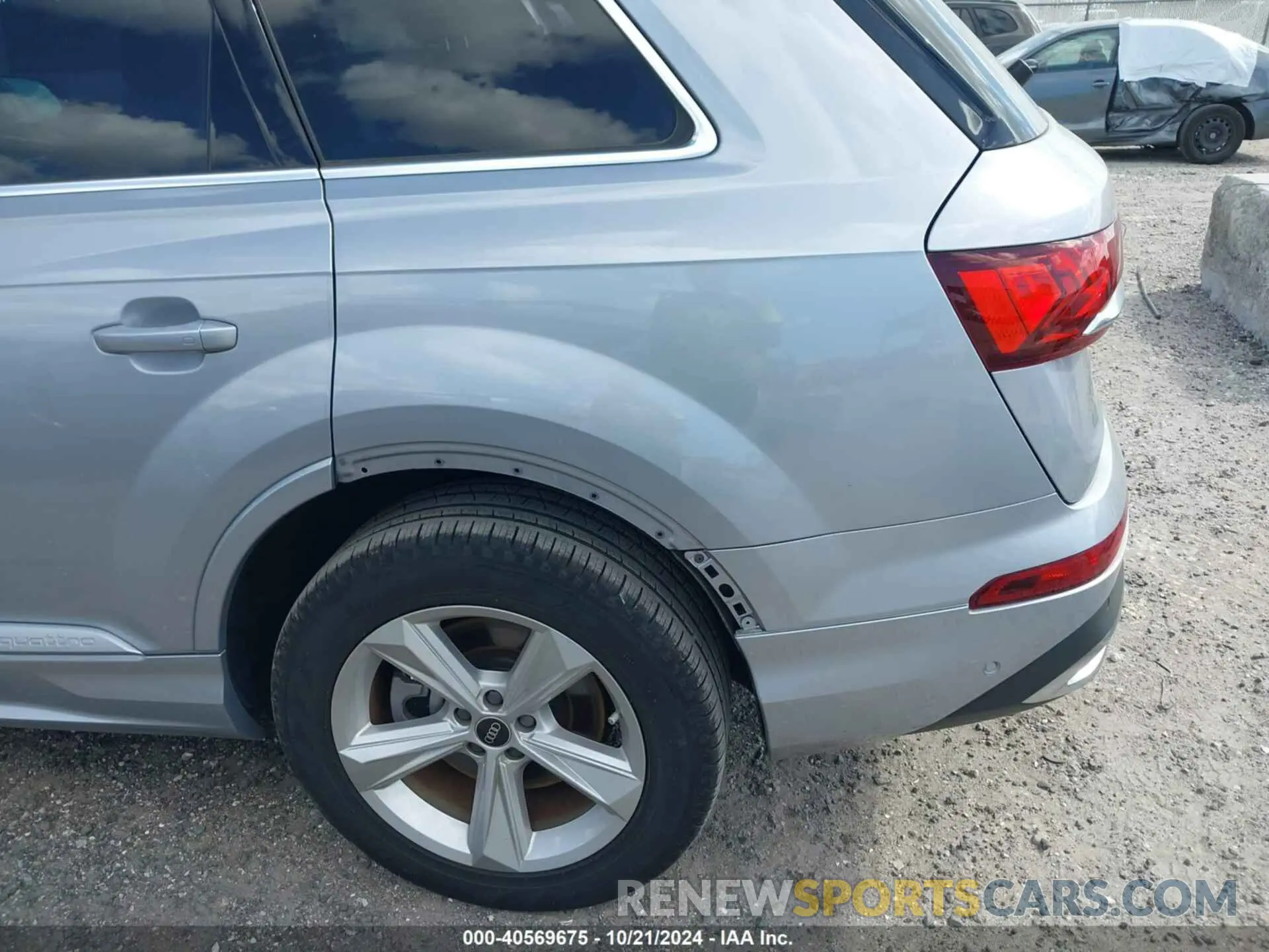 17 fotografías del automóvil dañado WA1AJBF70ND021457 AUDI Q7 2022
