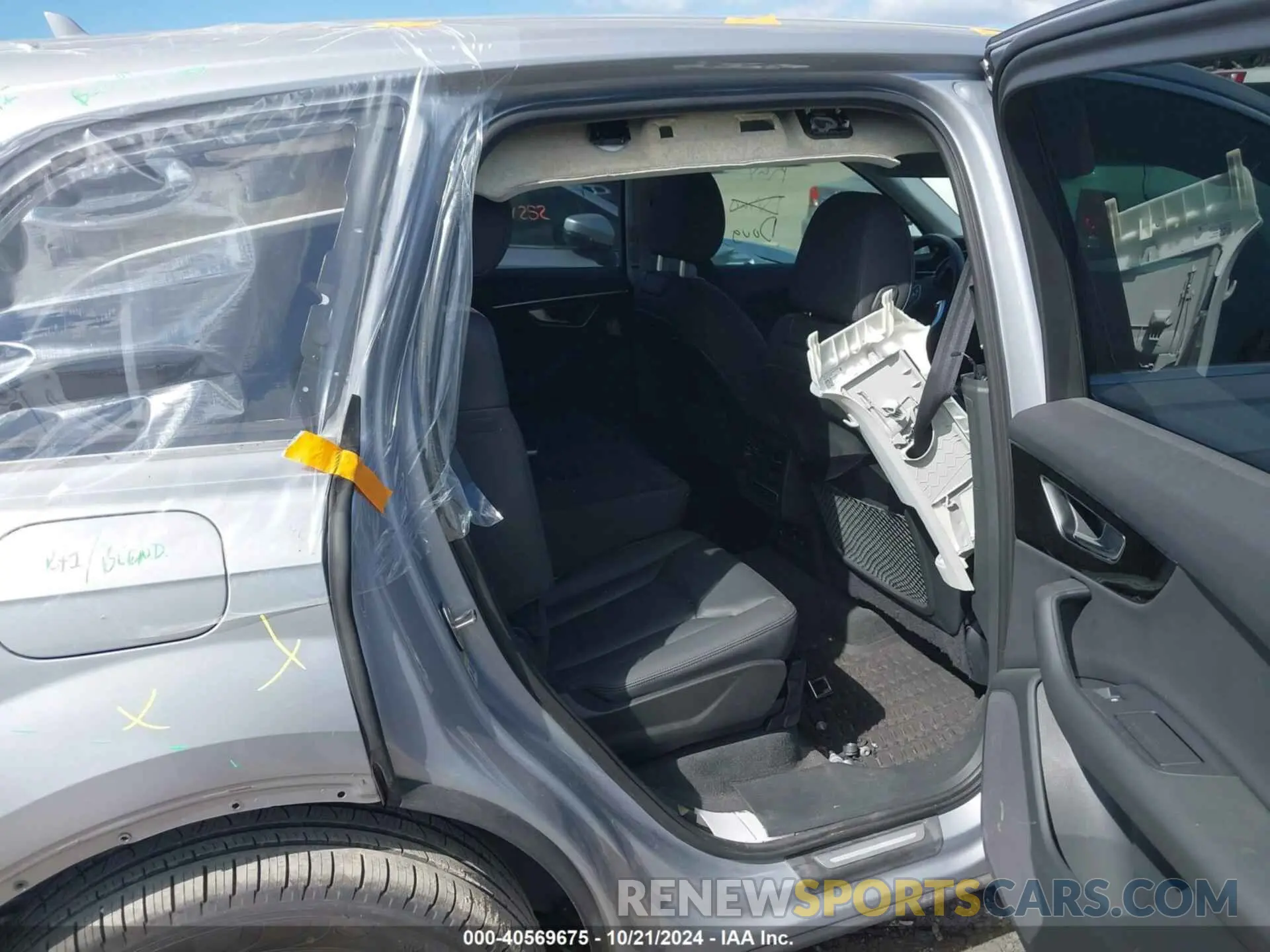 8 fotografías del automóvil dañado WA1AJBF70ND021457 AUDI Q7 2022