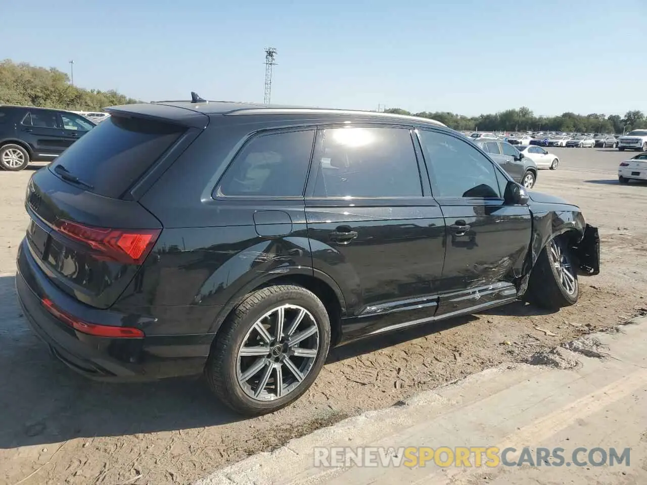 3 fotografías del automóvil dañado WA1LJBF73ND008159 AUDI Q7 2022
