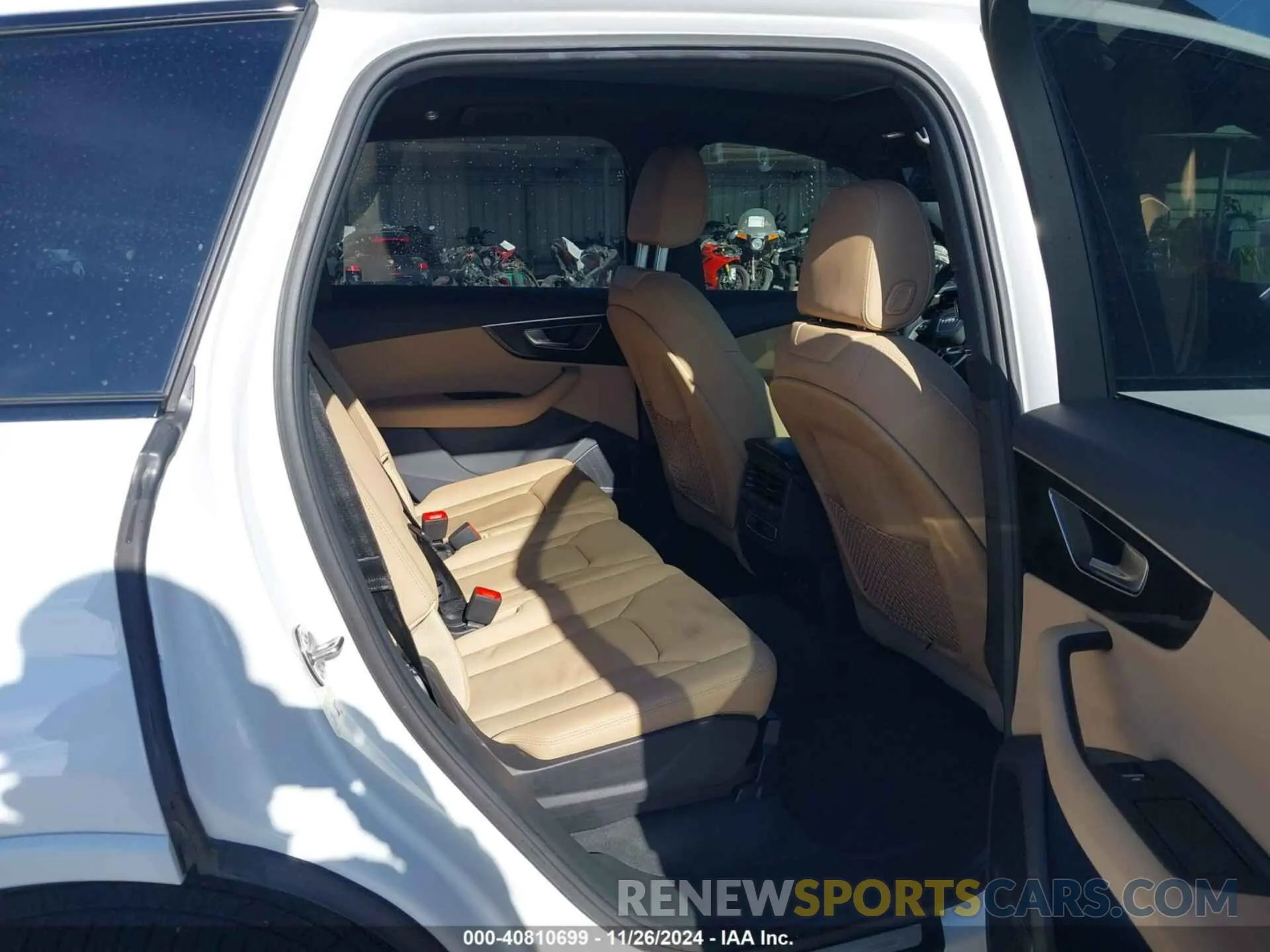 8 fotografías del automóvil dañado WA1LXBF70ND009395 AUDI Q7 2022
