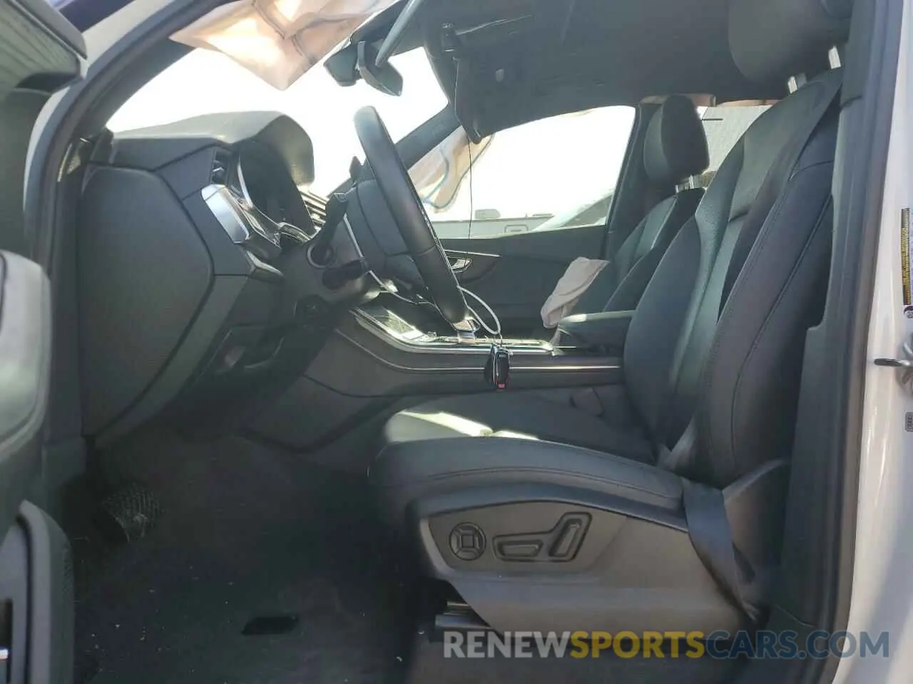 7 fotografías del automóvil dañado WA1LXBF71ND017747 AUDI Q7 2022
