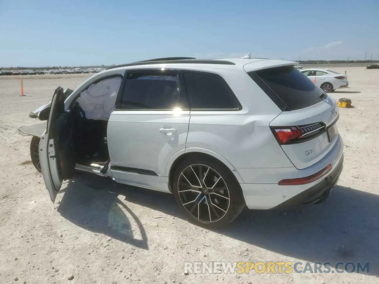 2 fotografías del automóvil dañado WA1VXBF73ND022232 AUDI Q7 2022