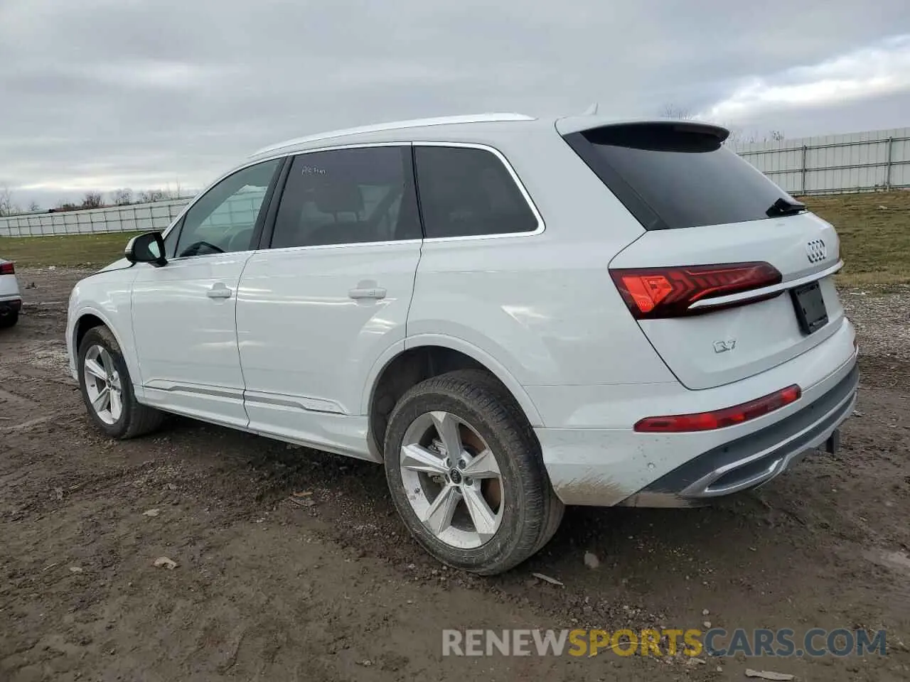 2 fotografías del automóvil dañado WA1ACBF79PD007800 AUDI Q7 2023