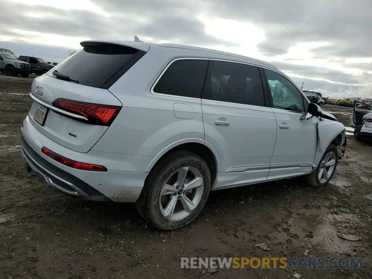 3 fotografías del automóvil dañado WA1ACBF79PD007800 AUDI Q7 2023