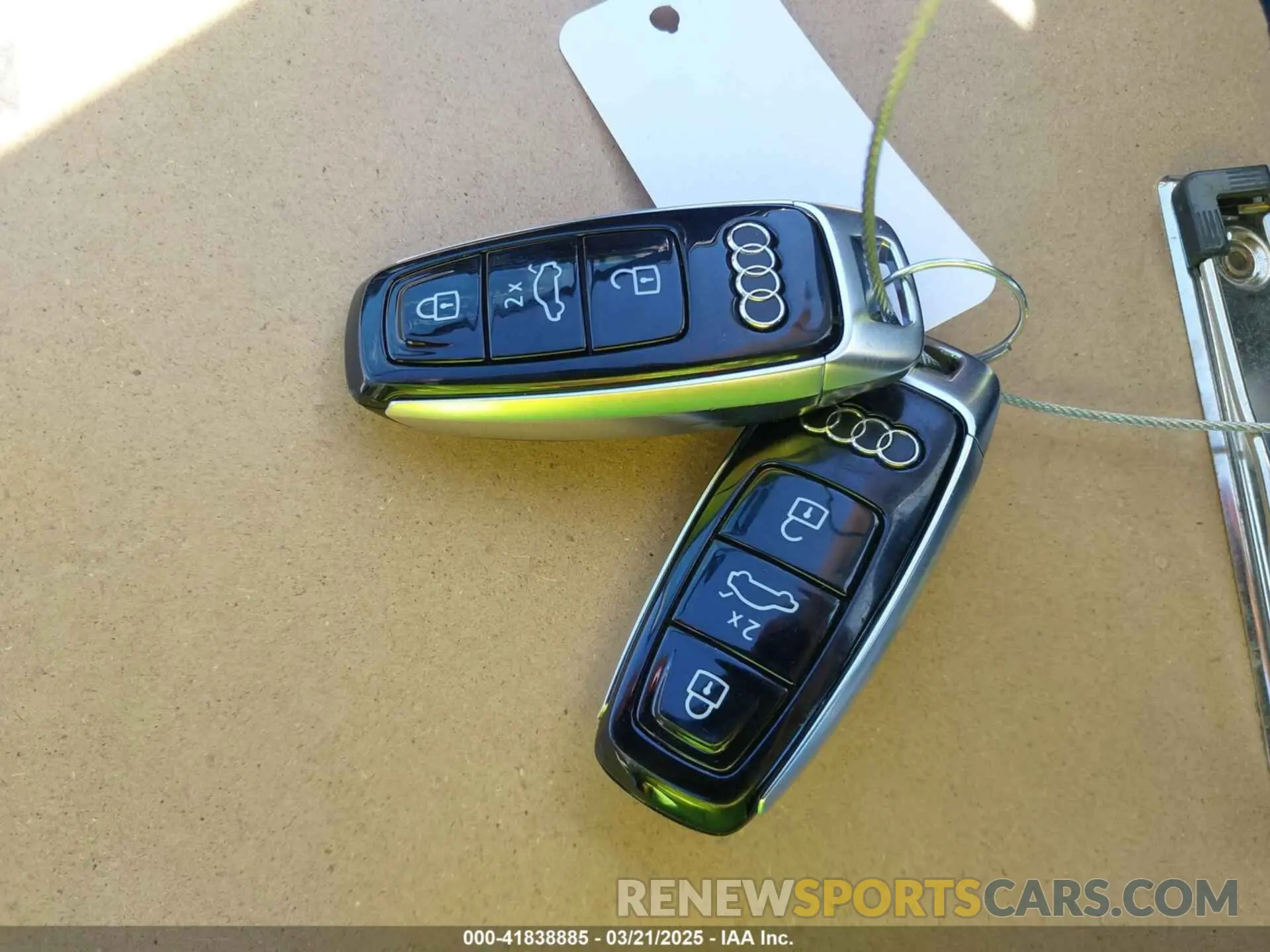 11 fotografías del automóvil dañado WA1AXBF76PD025384 AUDI Q7 2023