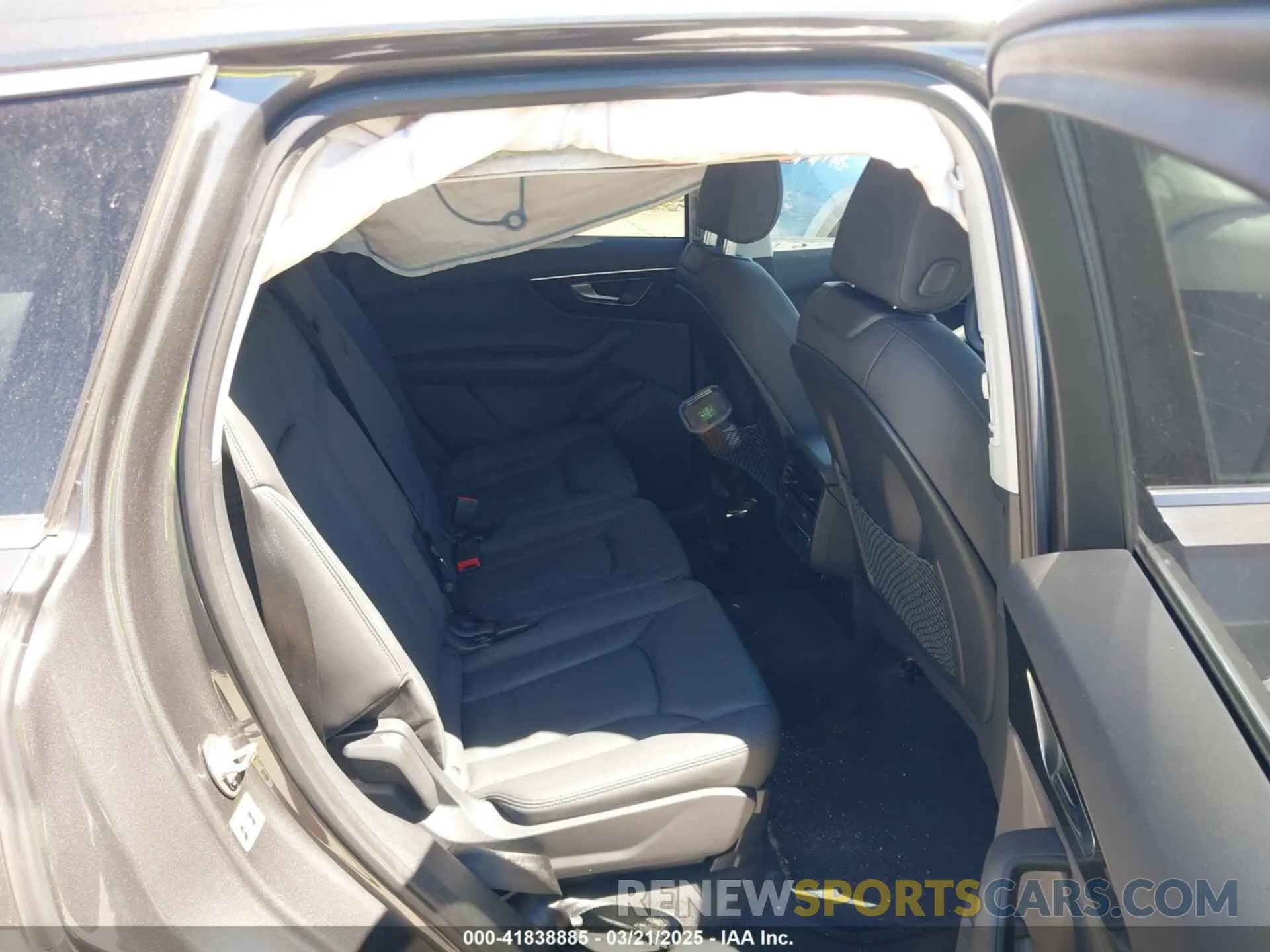 8 fotografías del automóvil dañado WA1AXBF76PD025384 AUDI Q7 2023