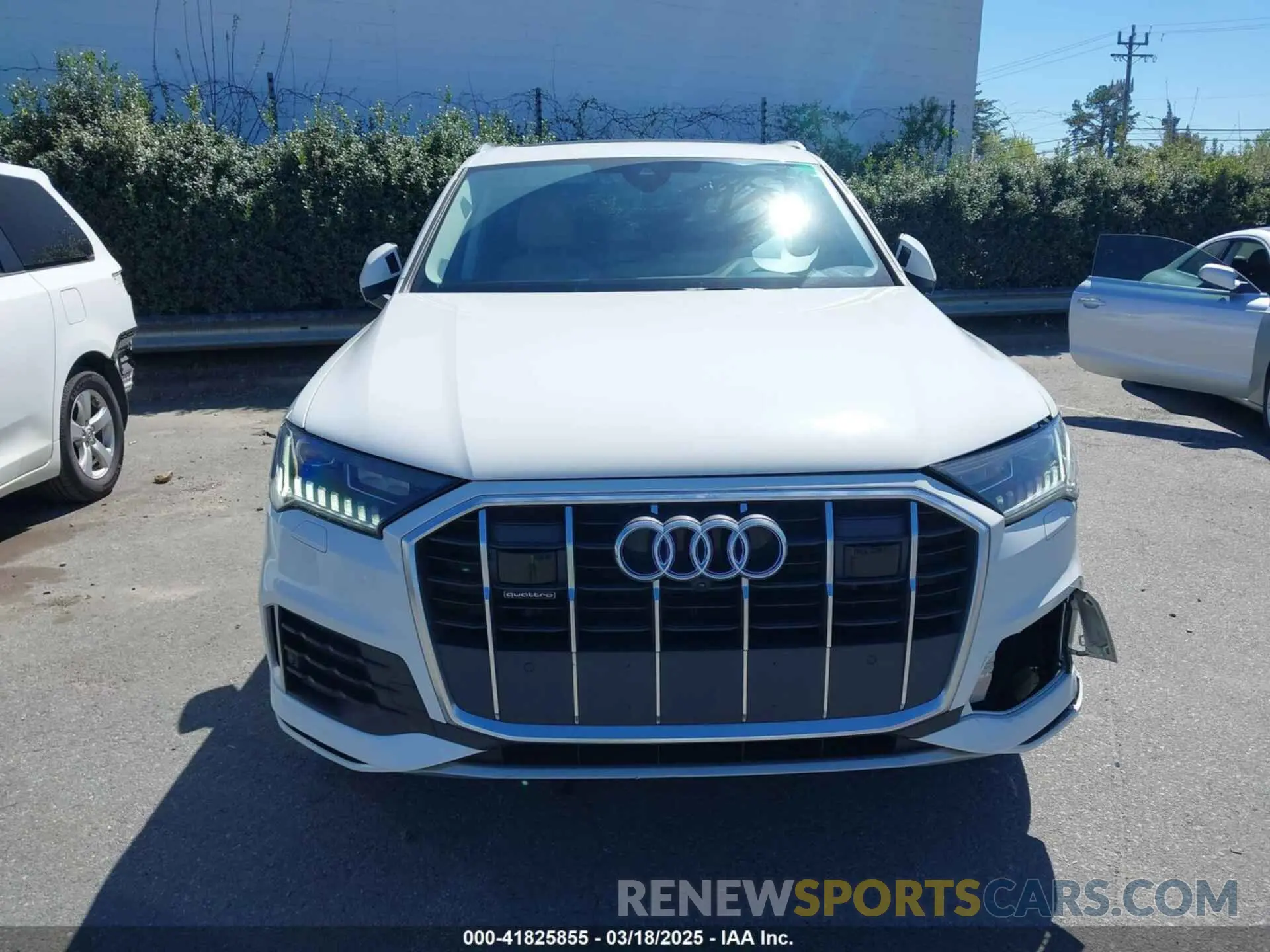 12 fotografías del automóvil dañado WA1LCBF72PD031042 AUDI Q7 2023