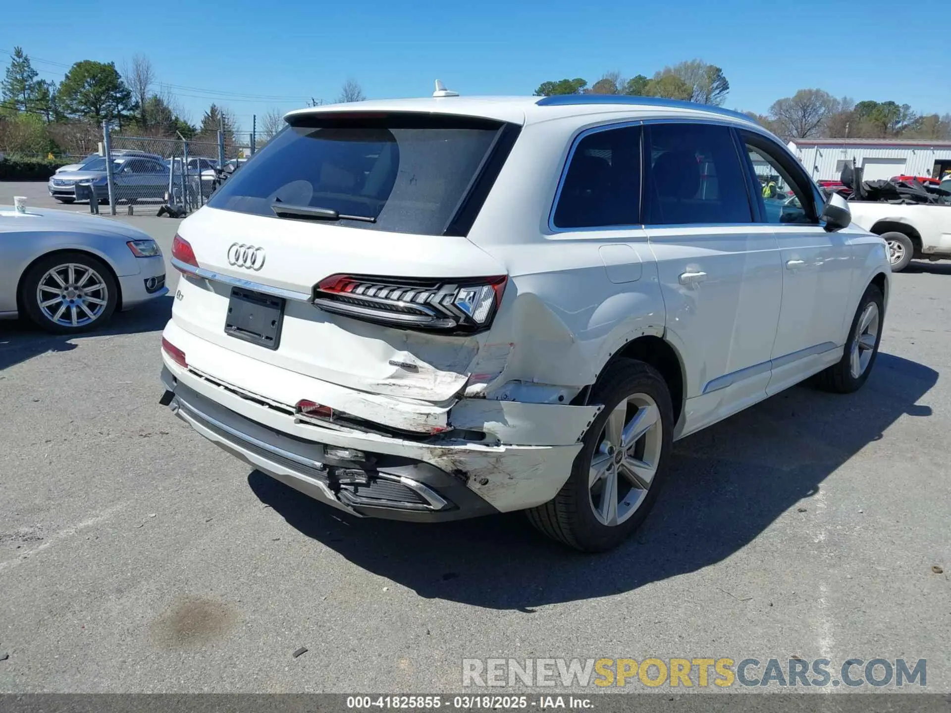 4 fotografías del automóvil dañado WA1LCBF72PD031042 AUDI Q7 2023