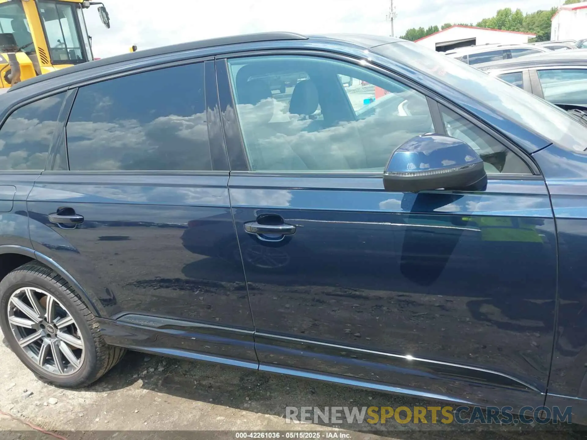 14 fotografías del automóvil dañado WA1LCBF73PD027257 AUDI Q7 2023