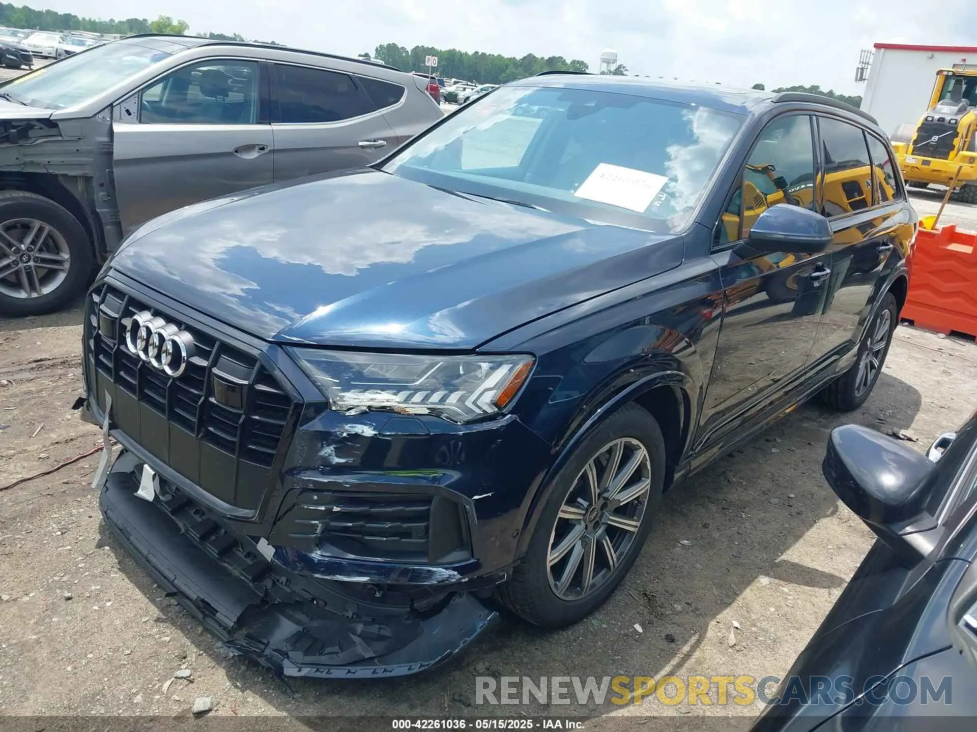 2 fotografías del automóvil dañado WA1LCBF73PD027257 AUDI Q7 2023