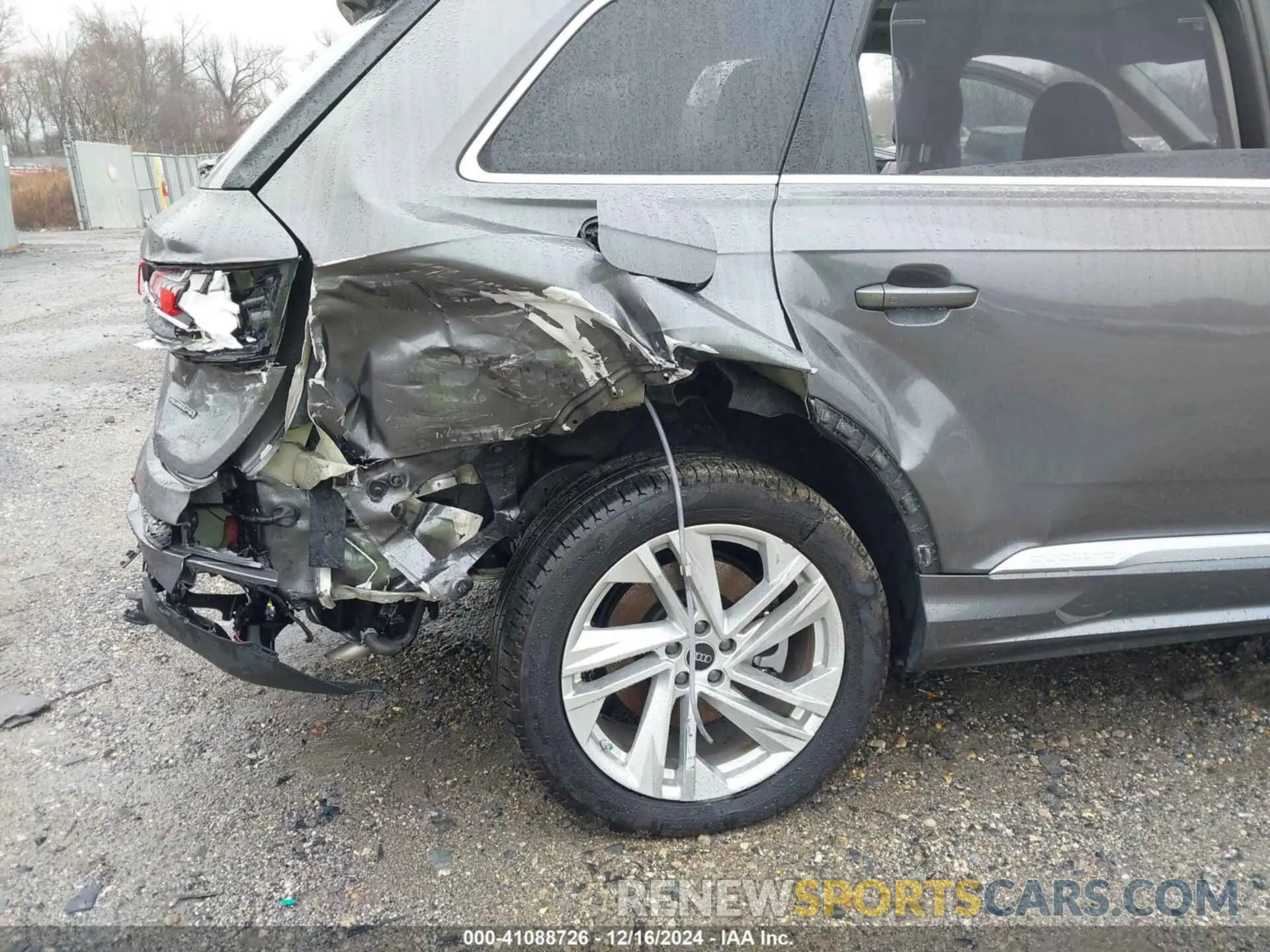 18 fotografías del automóvil dañado WA1LCBF75PD019550 AUDI Q7 2023