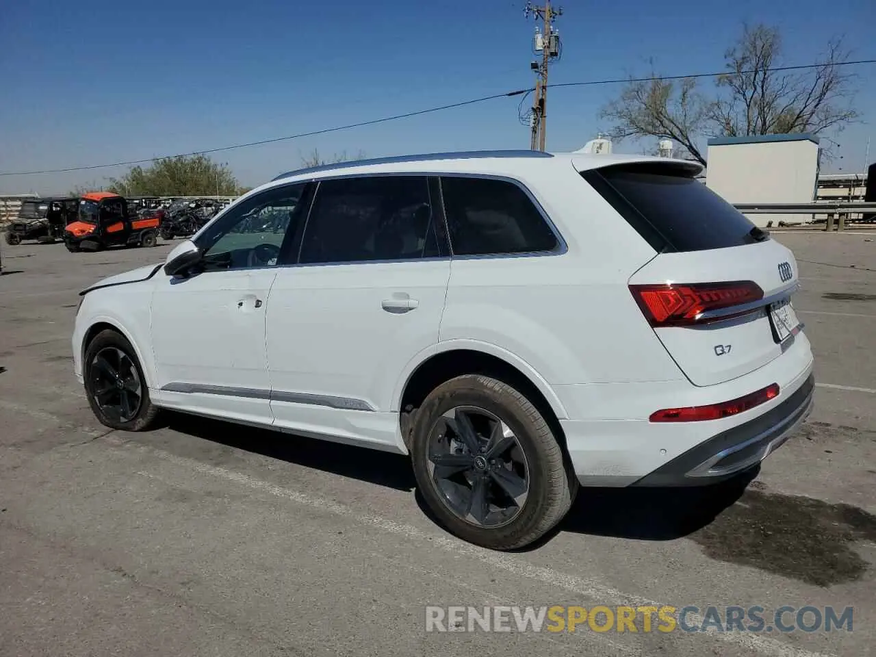 2 fotografías del automóvil dañado WA1LCBF75PD022836 AUDI Q7 2023