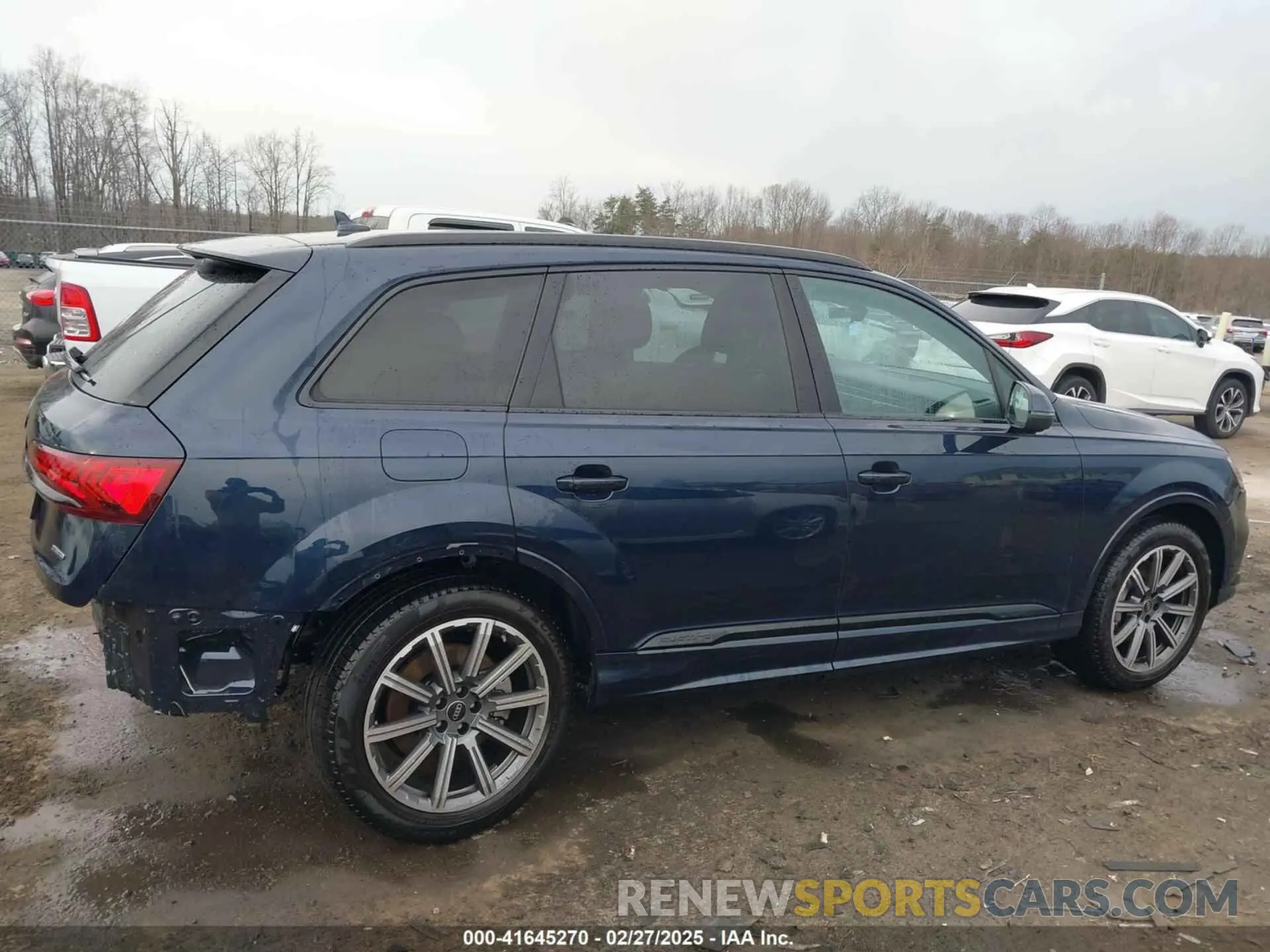 14 fotografías del automóvil dañado WA1LCBF77PD022093 AUDI Q7 2023