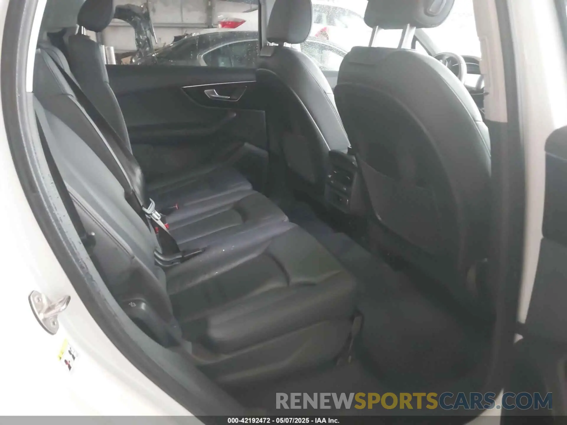 8 fotografías del automóvil dañado WA1LCBF7XPD001335 AUDI Q7 2023