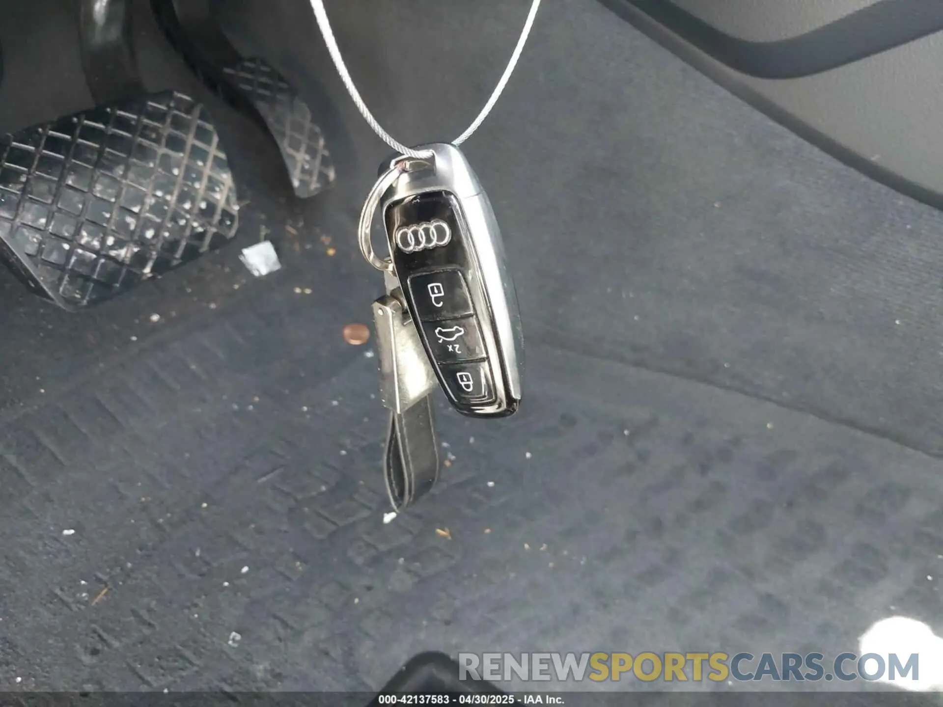 11 fotografías del automóvil dañado WA1LCBF7XPD007376 AUDI Q7 2023