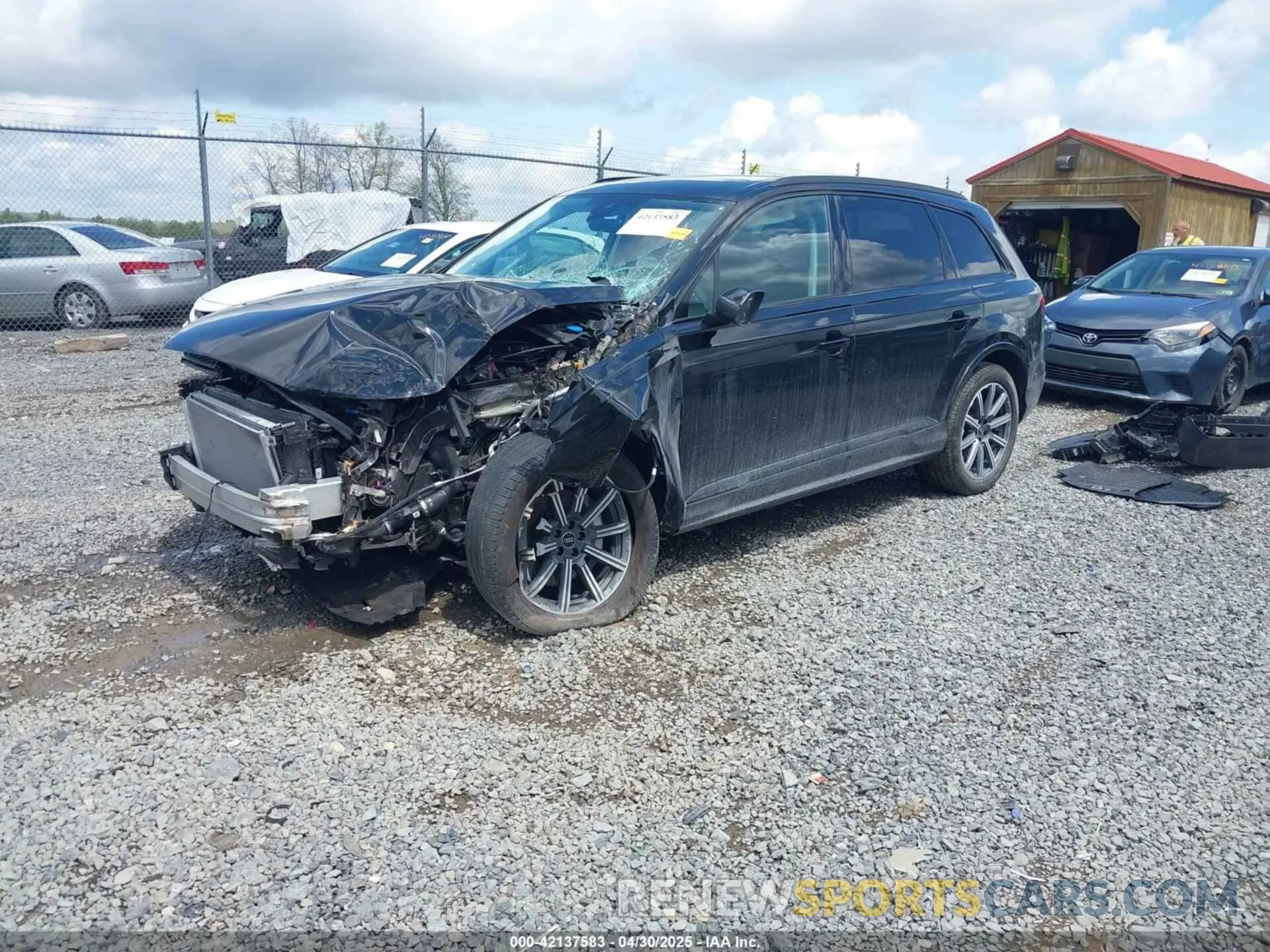2 fotografías del automóvil dañado WA1LCBF7XPD007376 AUDI Q7 2023