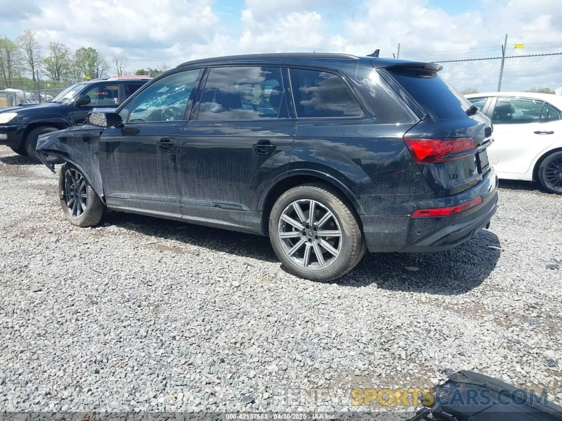 3 fotografías del automóvil dañado WA1LCBF7XPD007376 AUDI Q7 2023