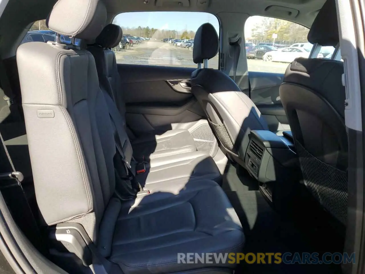 11 fotografías del automóvil dañado WA1LXBF70PD009349 AUDI Q7 2023