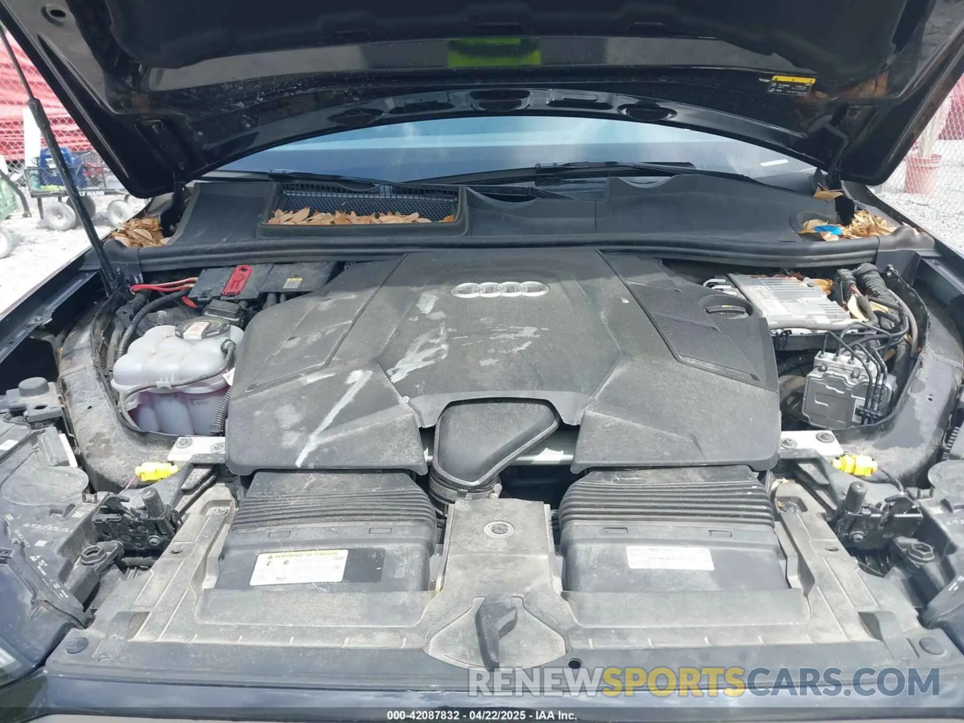 10 fotografías del automóvil dañado WA1LXBF70PD010789 AUDI Q7 2023