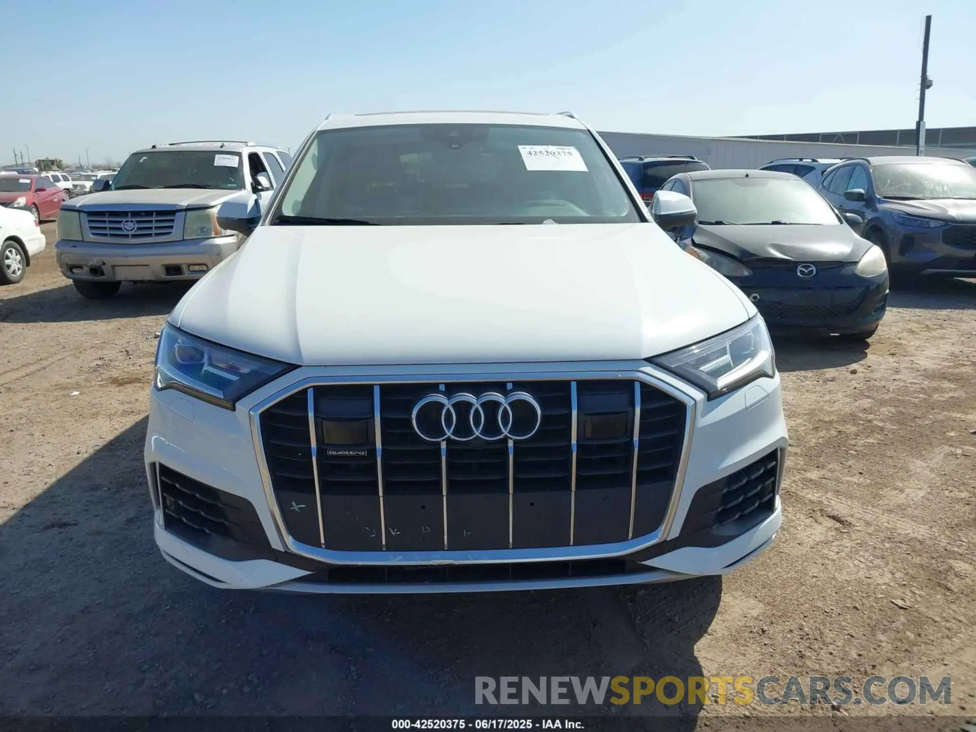 12 fotografías del automóvil dañado WA1LXBF71PD009599 AUDI Q7 2023