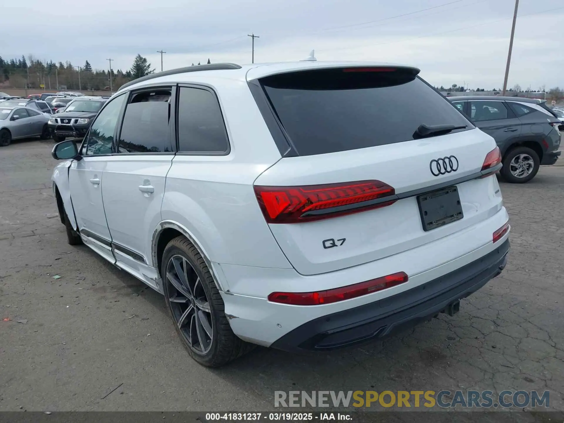 3 fotografías del automóvil dañado WA1LXBF73PD001777 AUDI Q7 2023