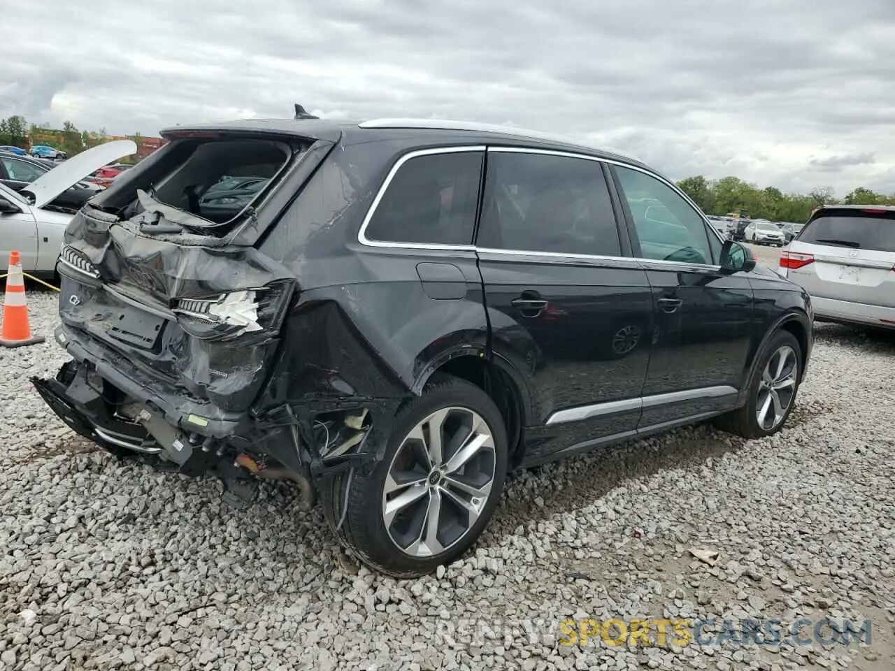 3 fotografías del automóvil dañado WA1LXBF79PD026196 AUDI Q7 2023