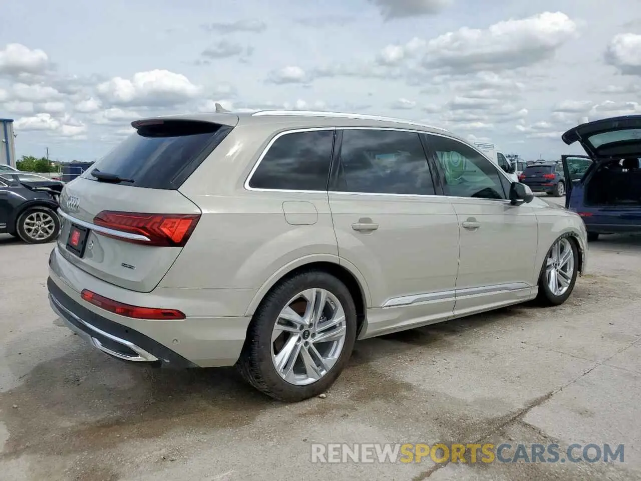 3 fotografías del automóvil dañado WA1ACBF76RD010690 AUDI Q7 2024