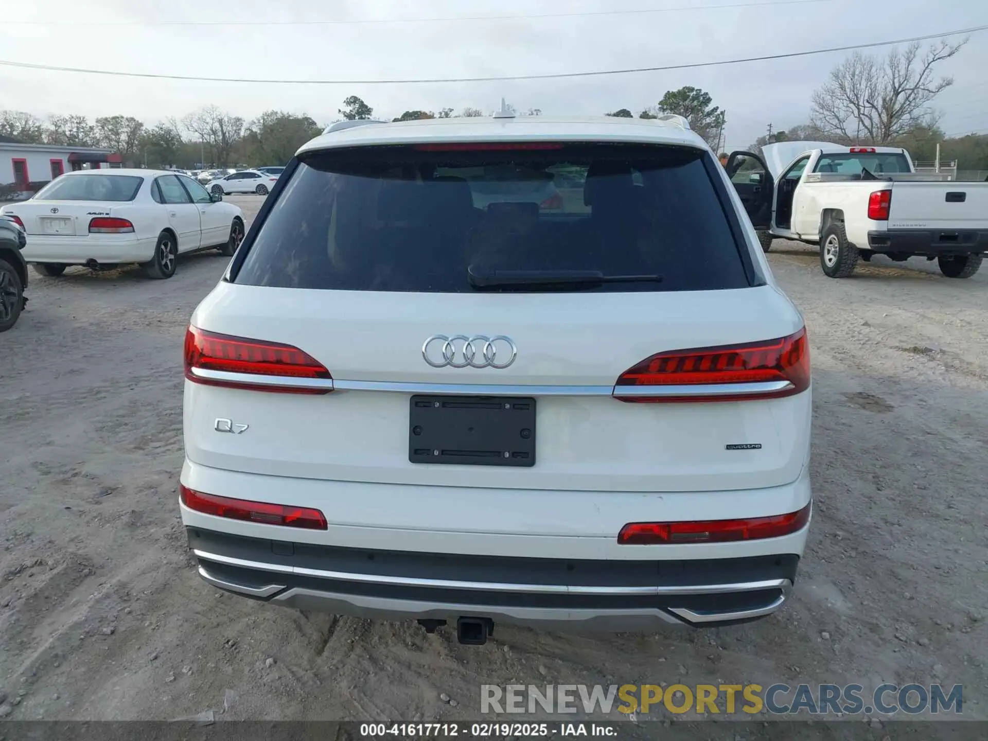 16 fotografías del automóvil dañado WA1ACBF79RD001840 AUDI Q7 2024