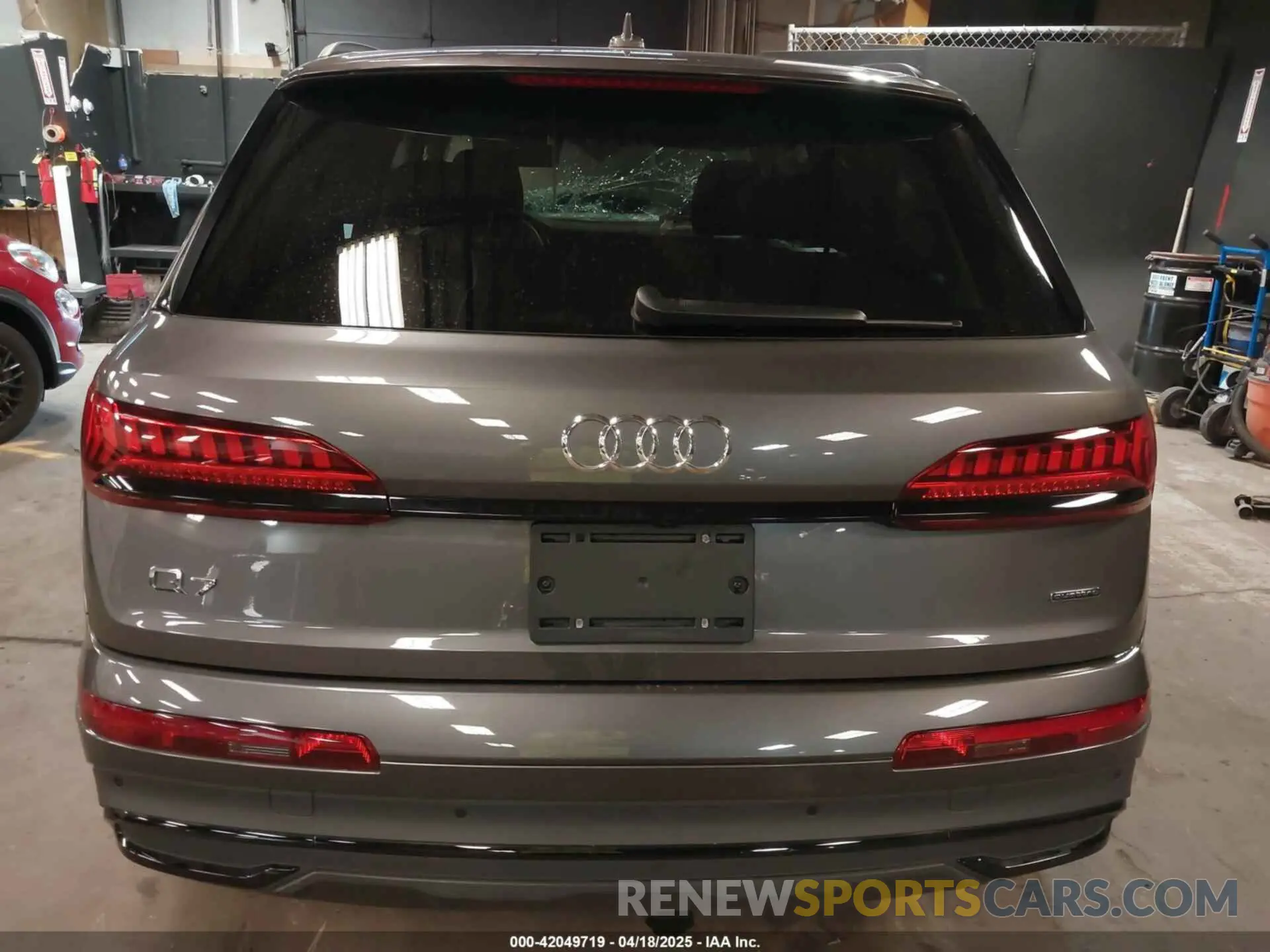 15 fotografías del automóvil dañado WA1LCBF71RD004059 AUDI Q7 2024