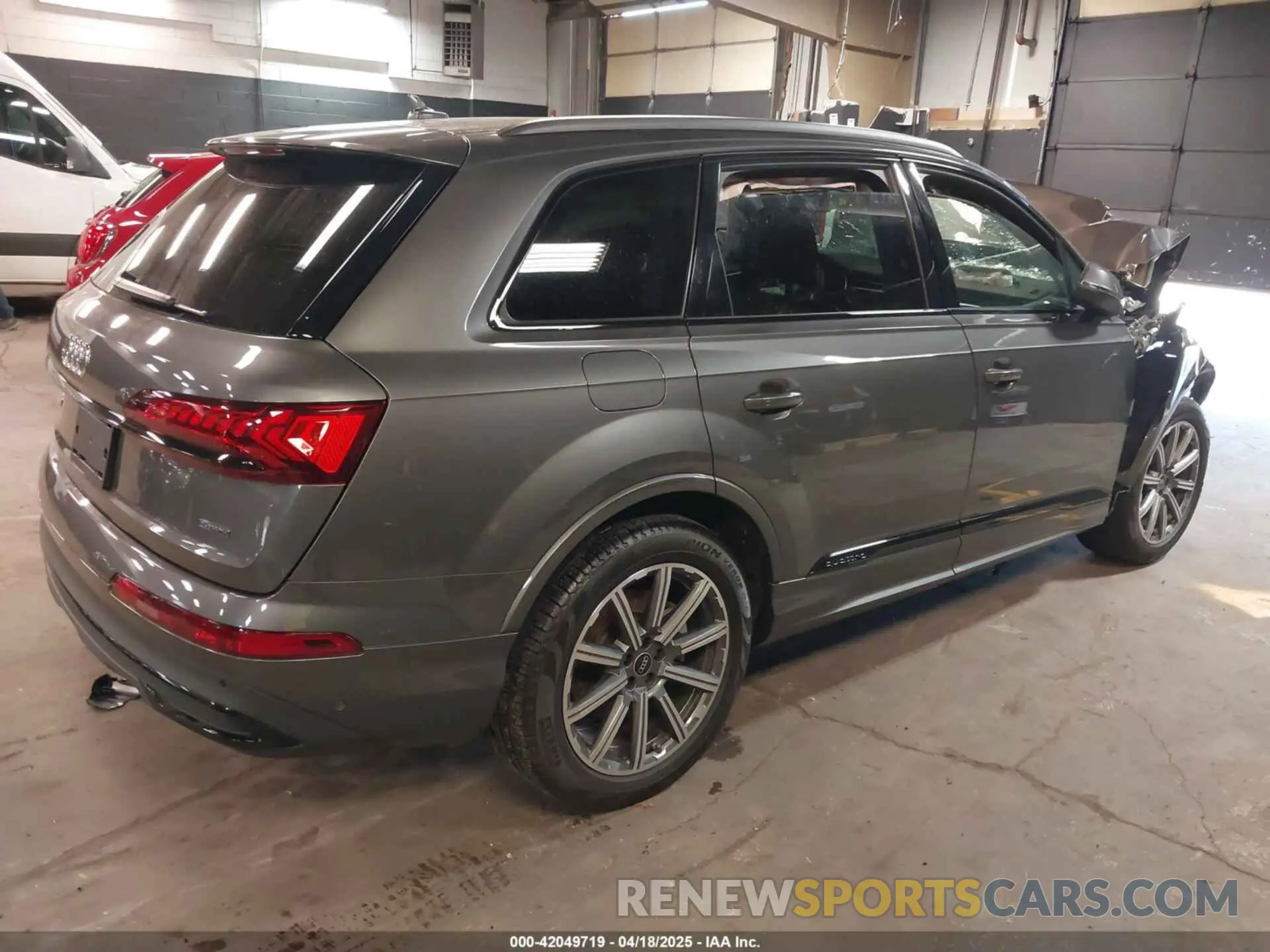 4 fotografías del automóvil dañado WA1LCBF71RD004059 AUDI Q7 2024