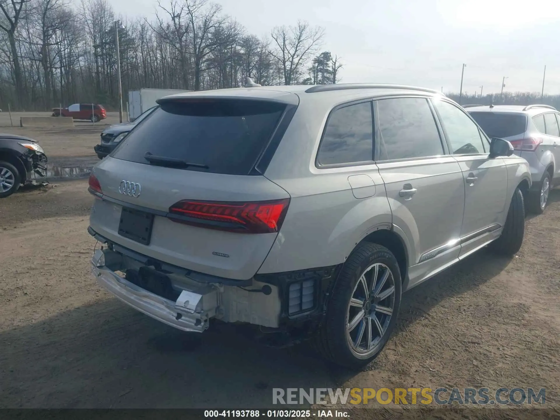 4 fotografías del automóvil dañado WA1LCBF73RD000157 AUDI Q7 2024